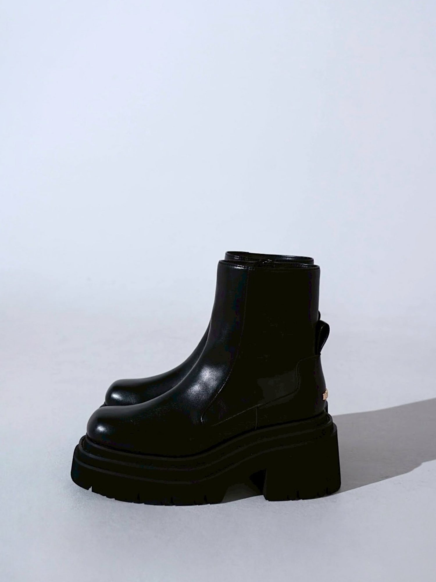 【予約】Square toe middle boots(10月下旬〜11月上旬発送予定)