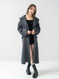 Design pocket wool maxi coat