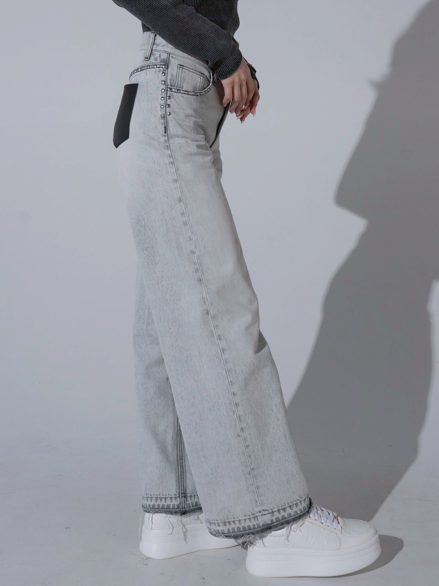 【予約】Rivet design loose denim(10月下旬〜11月上旬発送予定)
