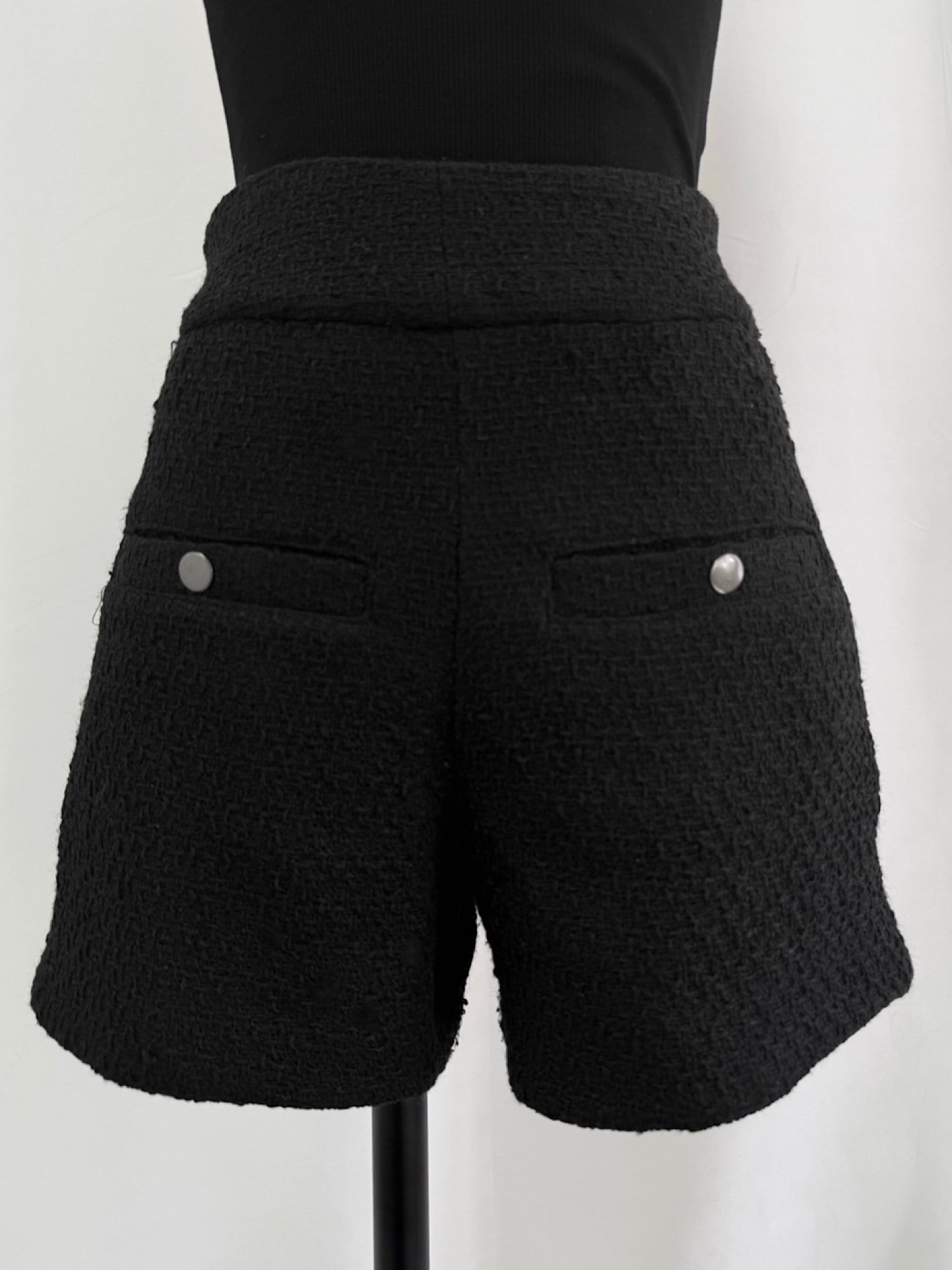 Classic tweed shorts
