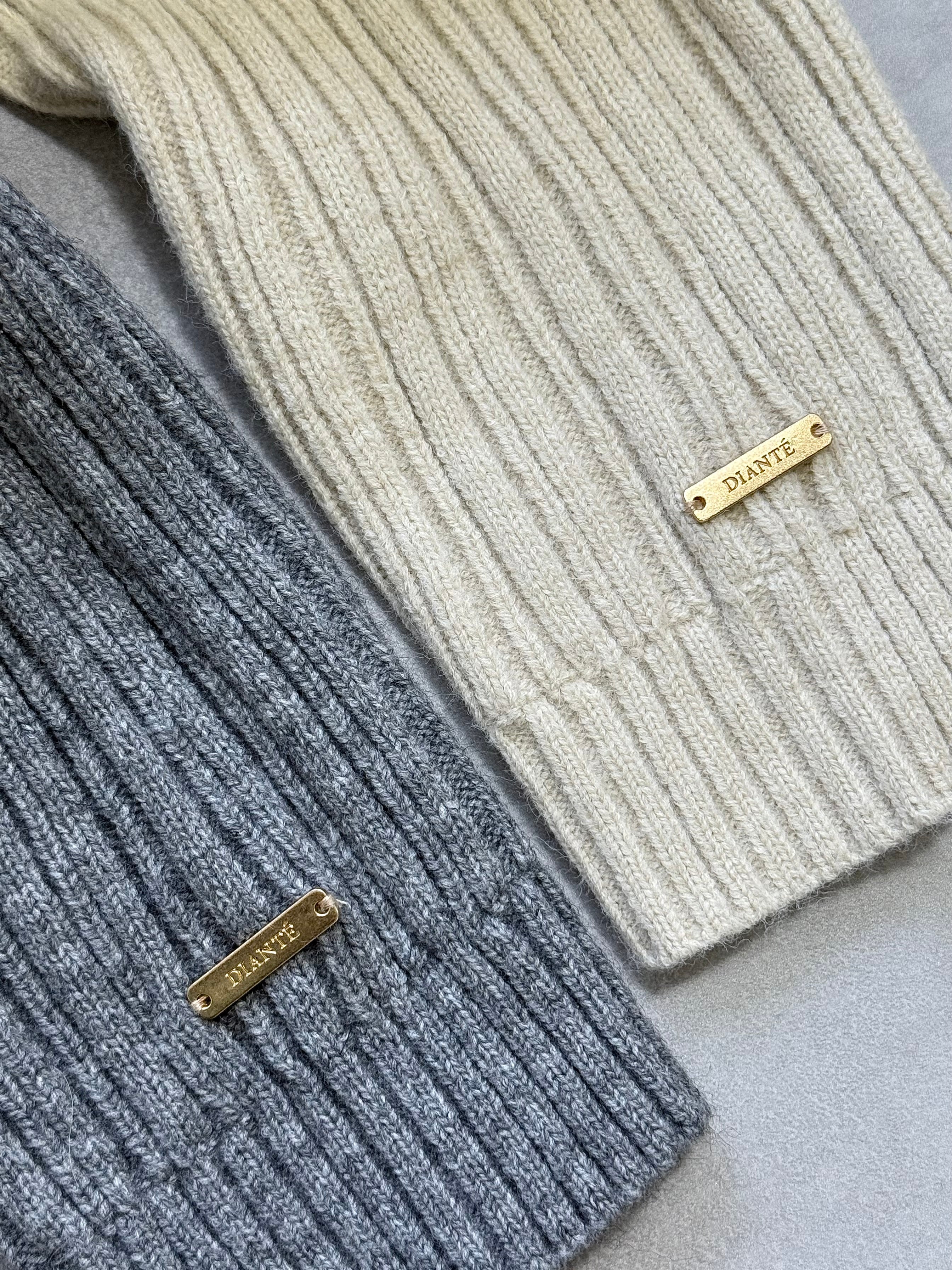 【予約】Random rib off shoulder knit(GRY 2月中旬〜下旬発送予定)