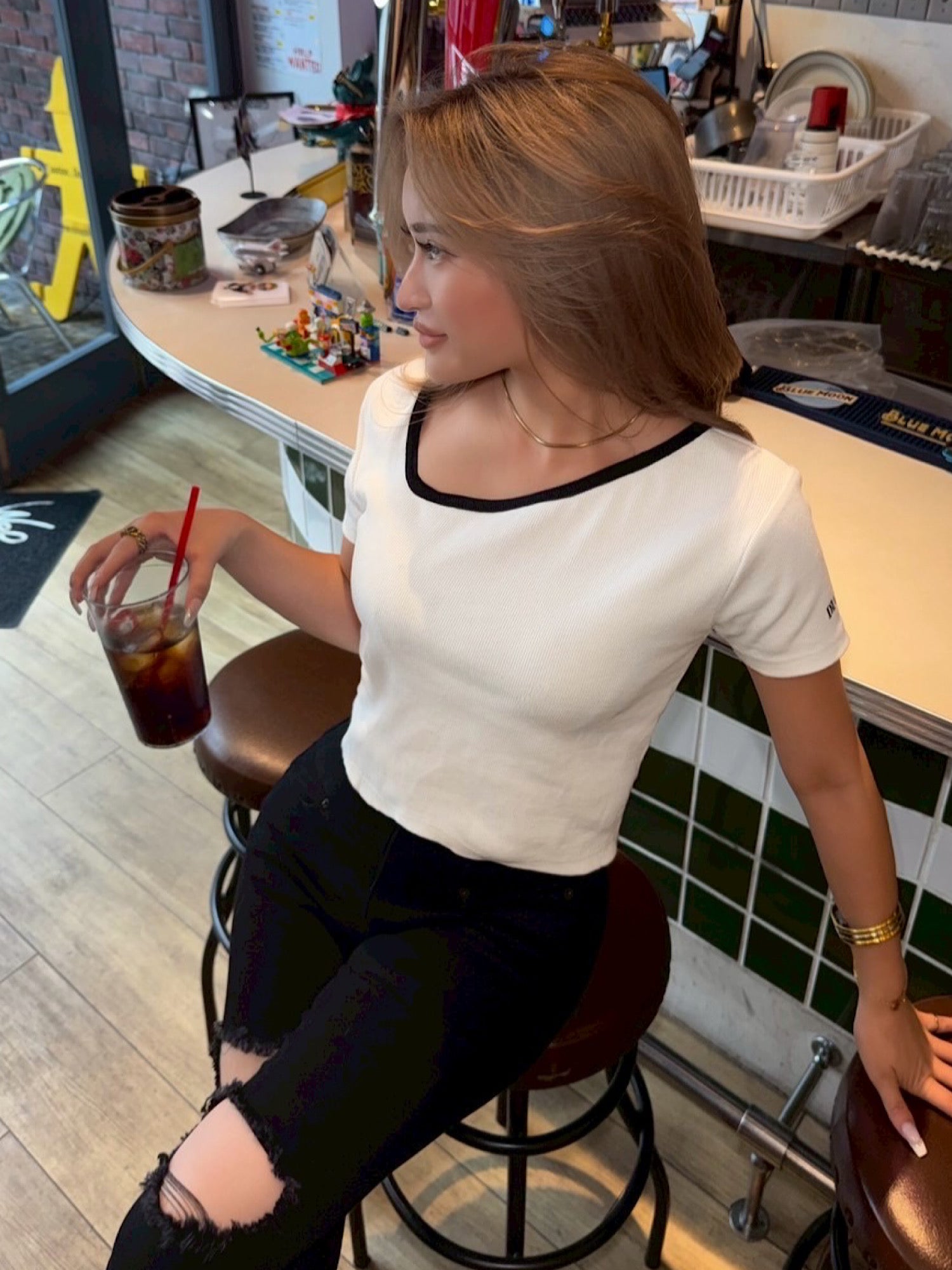 Asymmetry neck half sleeve tops