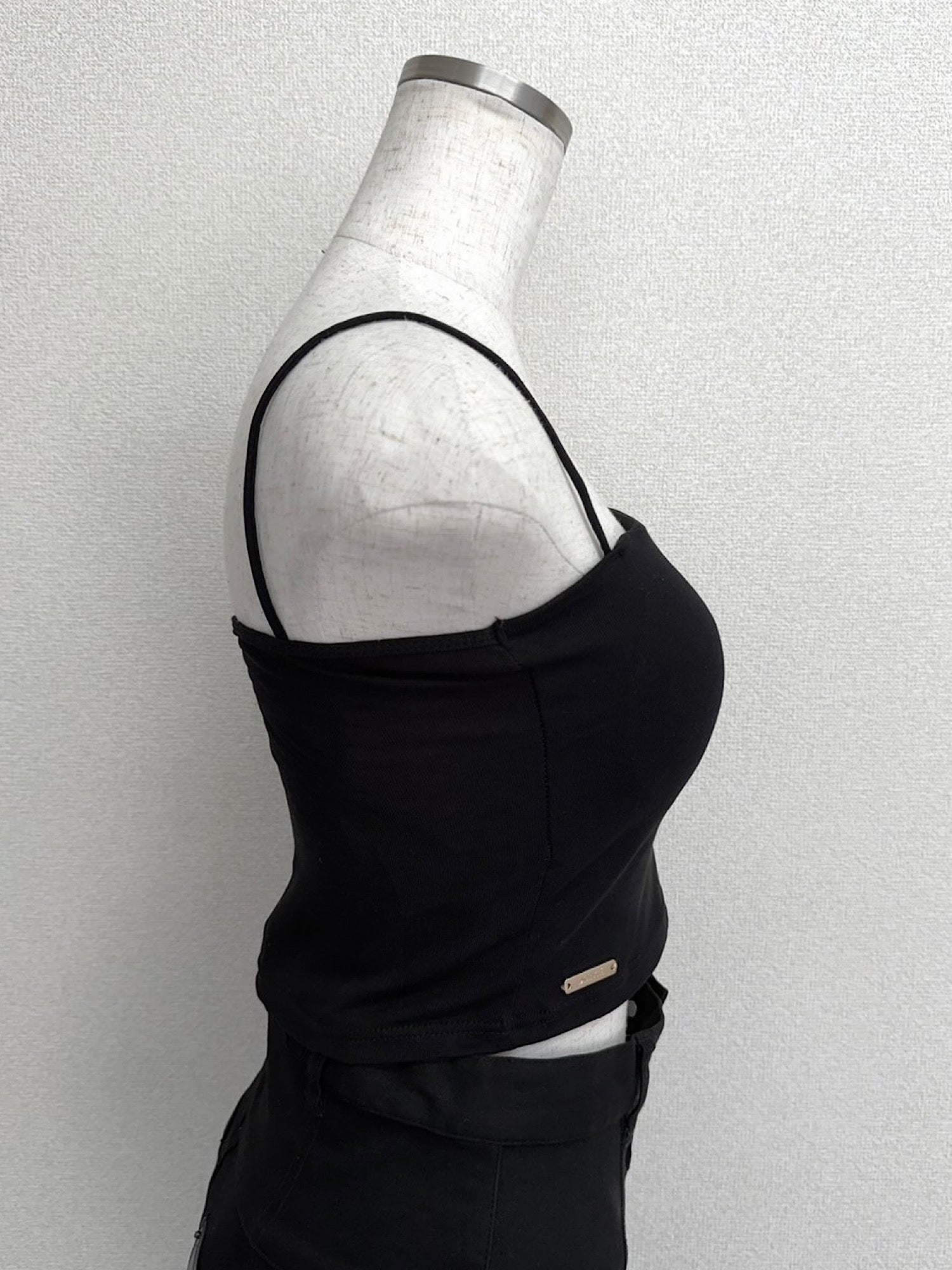 Cropped camisole with inner bra
