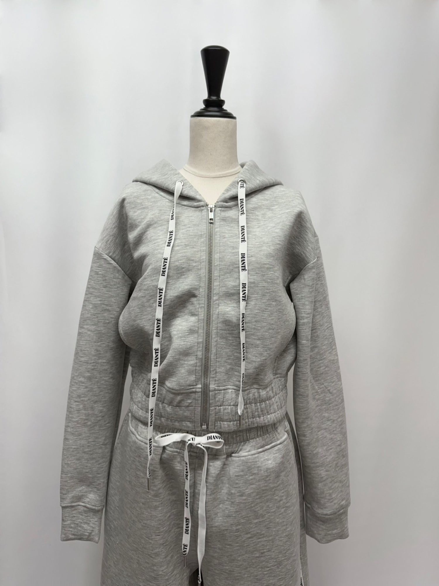 DIANTE LOGO TAPE SWEAT セットアップ　グレー Logo tape zip up hoodie sweat | DIANTÉ (ディアンテ)公式通販サイト