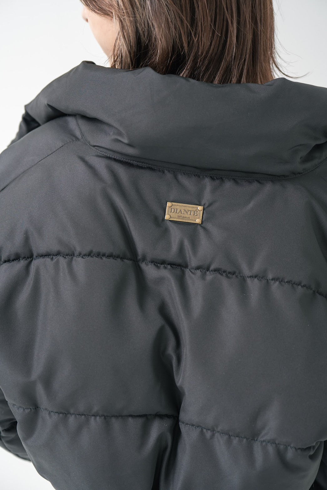 Stand neck down jacket