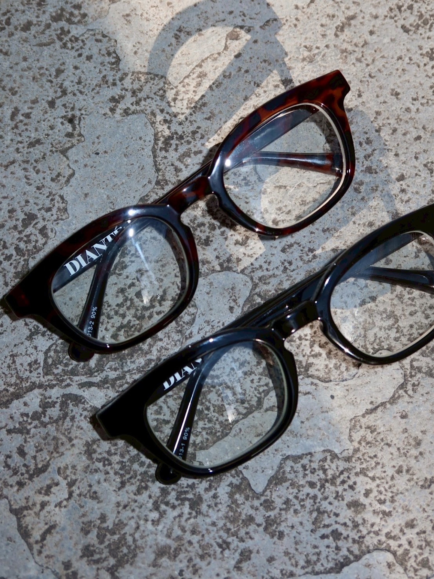 【予約】Logo frame sunglasses(12月上旬〜中旬発送予定)