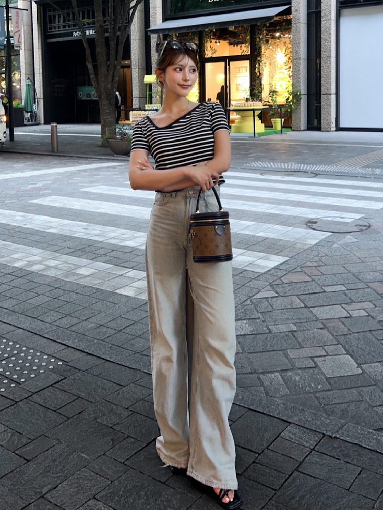 Asymmetry neck half sleeve tops