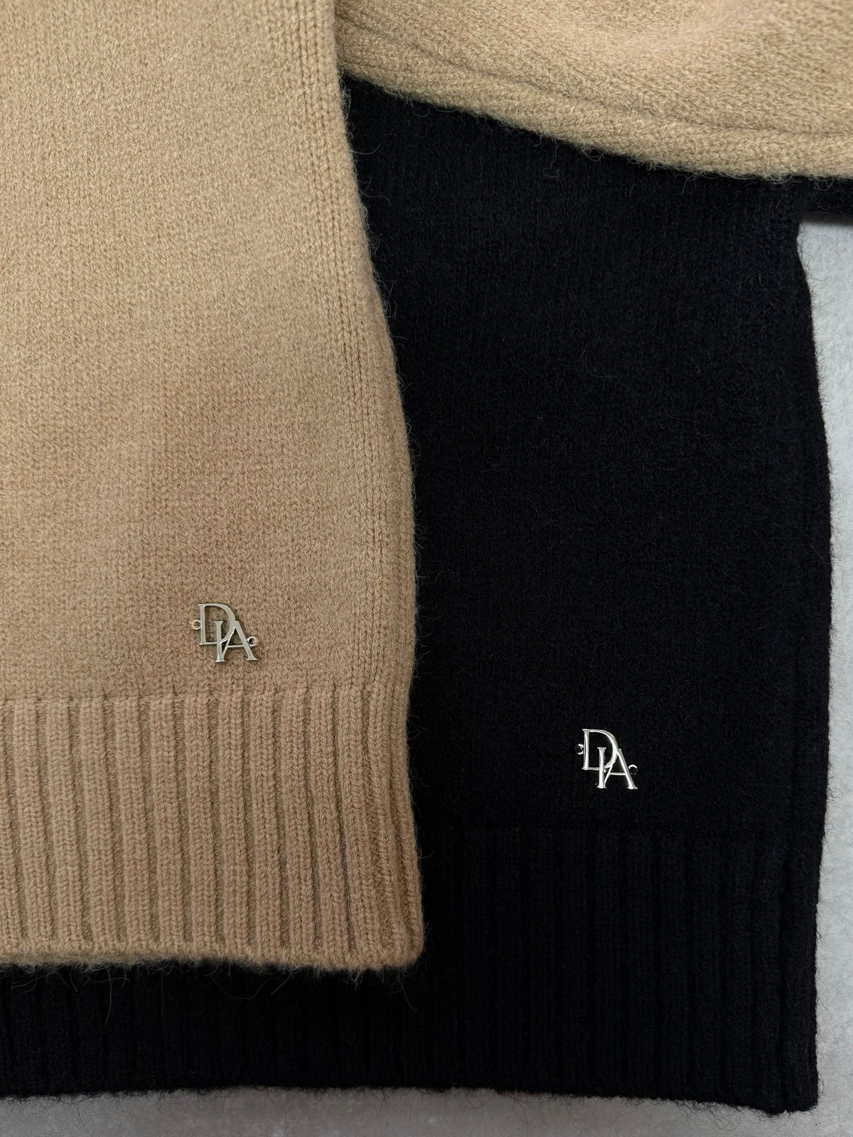 【予約】Volume fur ZIPUP knit hoodie(11月上旬発送予定)