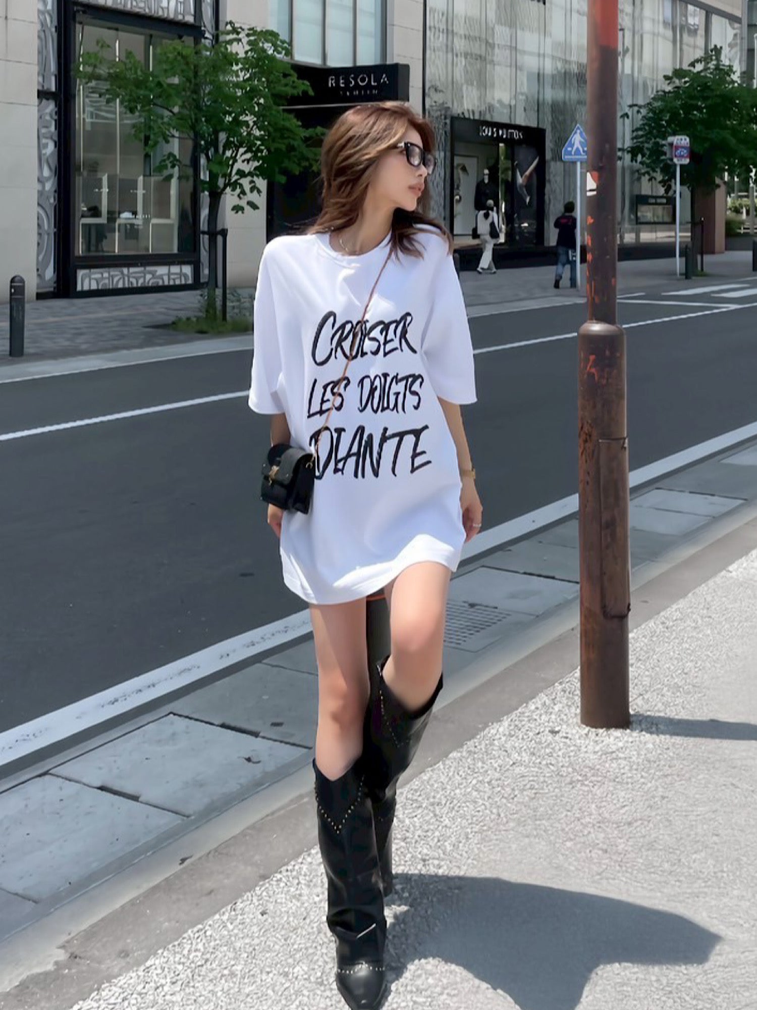 Rough message Tee