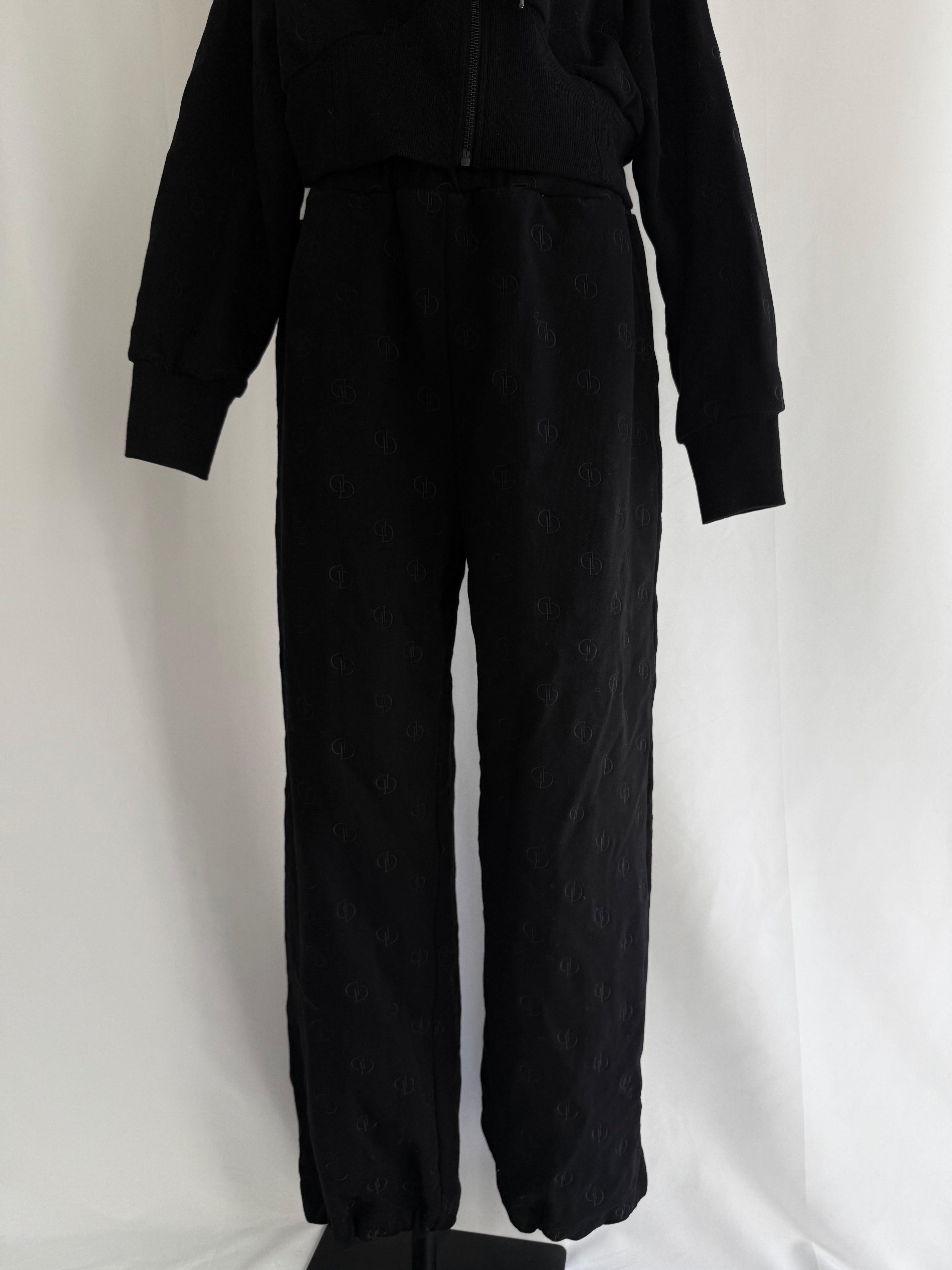 【予約】All over logo sweat pants(BLK 12月中旬〜下旬発送予定)