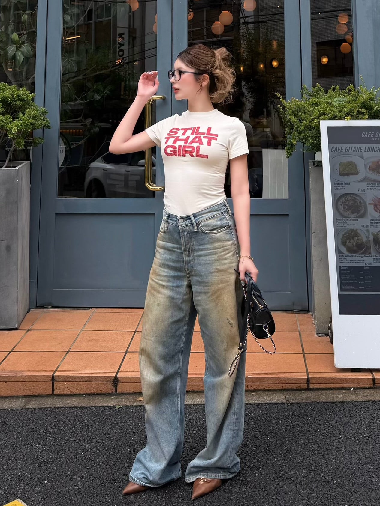 STILL THAT GIRL tee