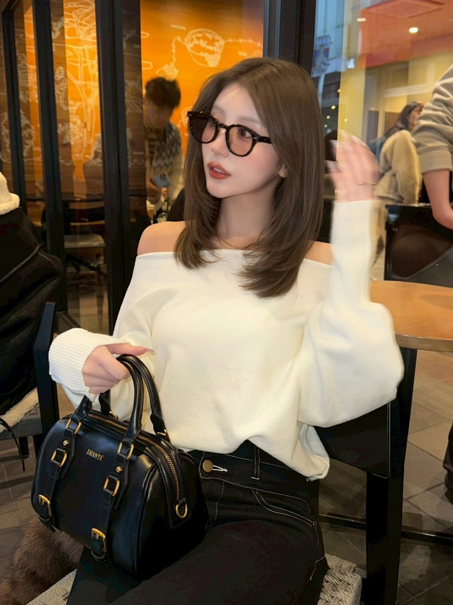 【予約】loose off shoulder knit tops(2月上旬〜中旬発送予定)