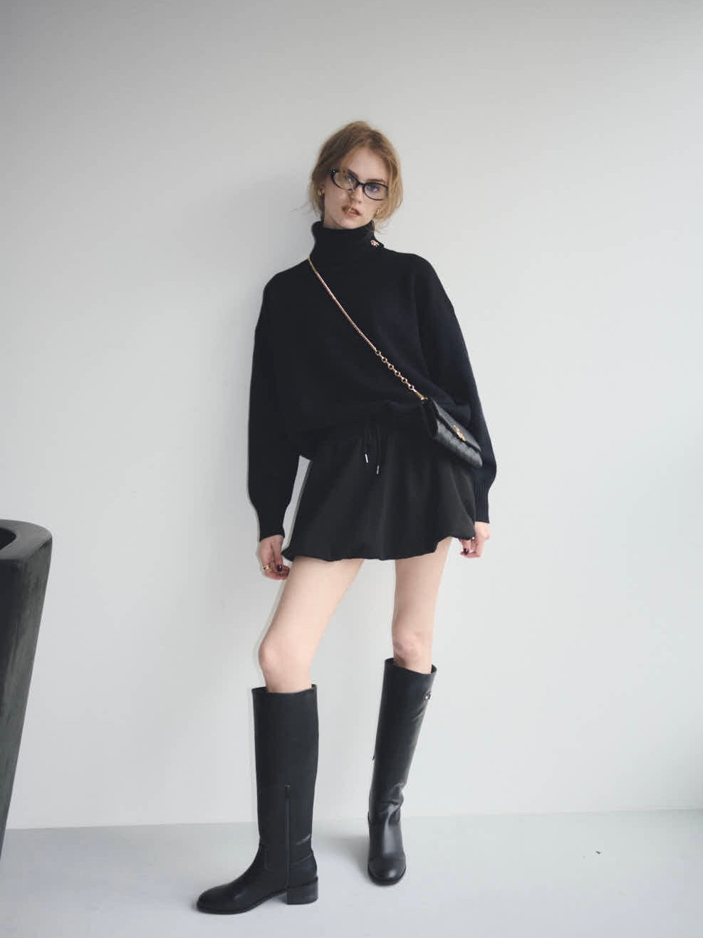 Metal plate long boots