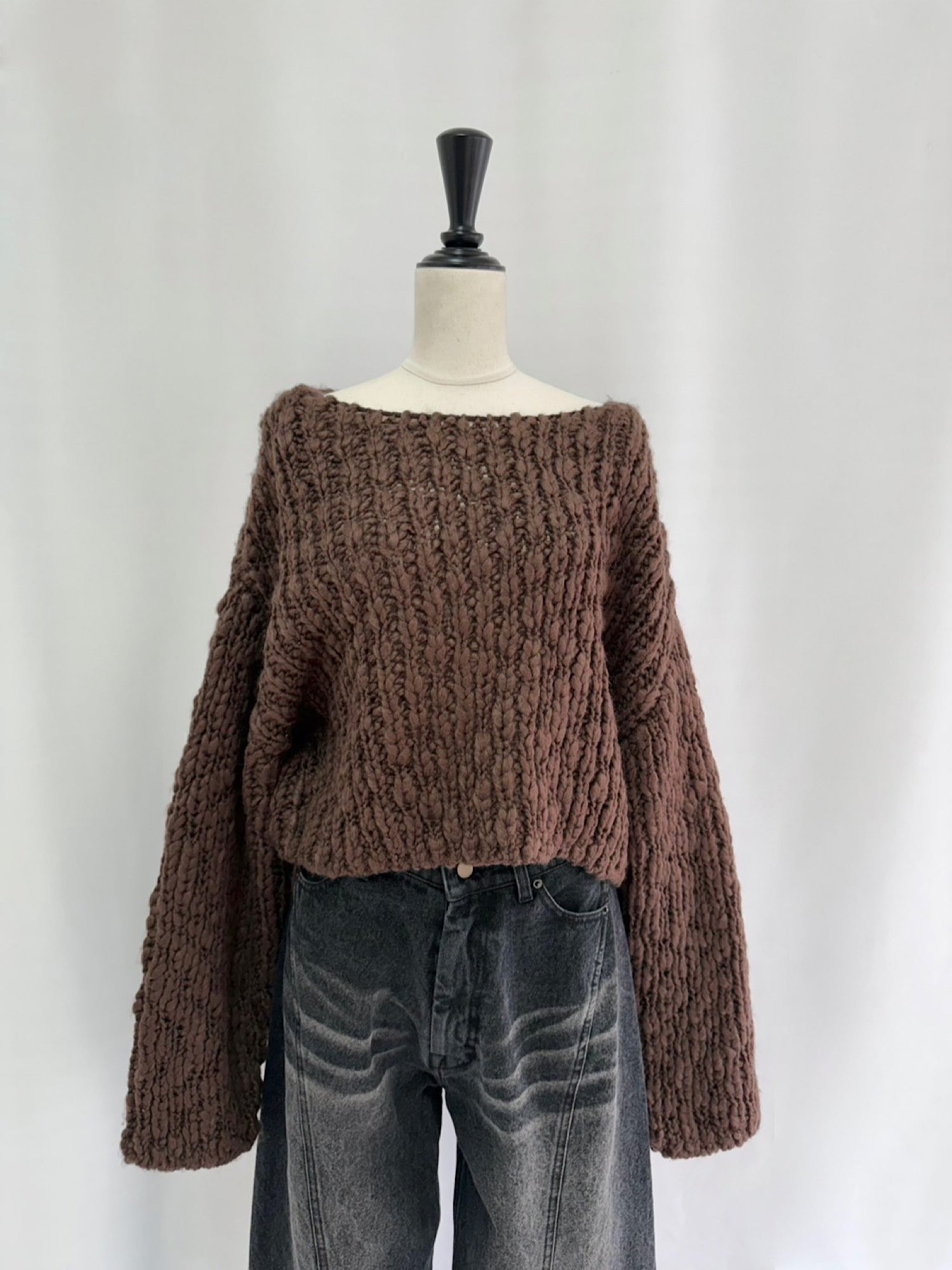Wool blend cropped knit tops