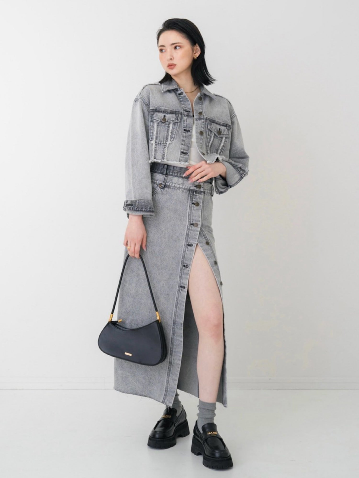 【予約】Layered slit denim skirt(5月下旬〜6月上旬発送予定)