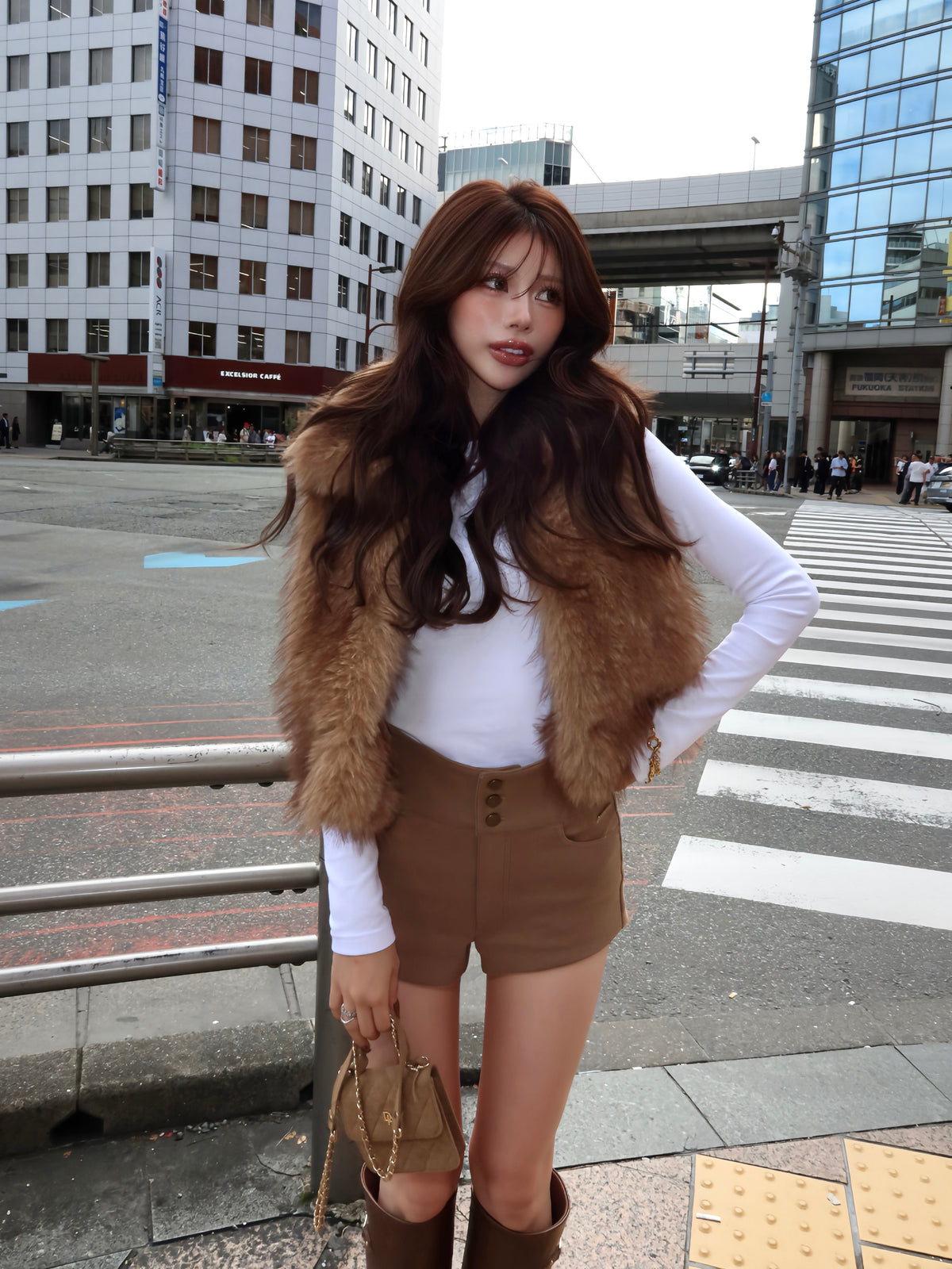【予約】Quilted leather logo mini bag(11月上旬発送予定)