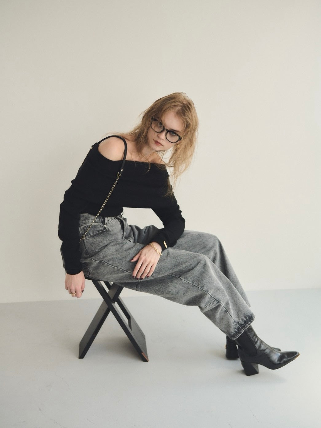 Loose flap off shoulder knit
