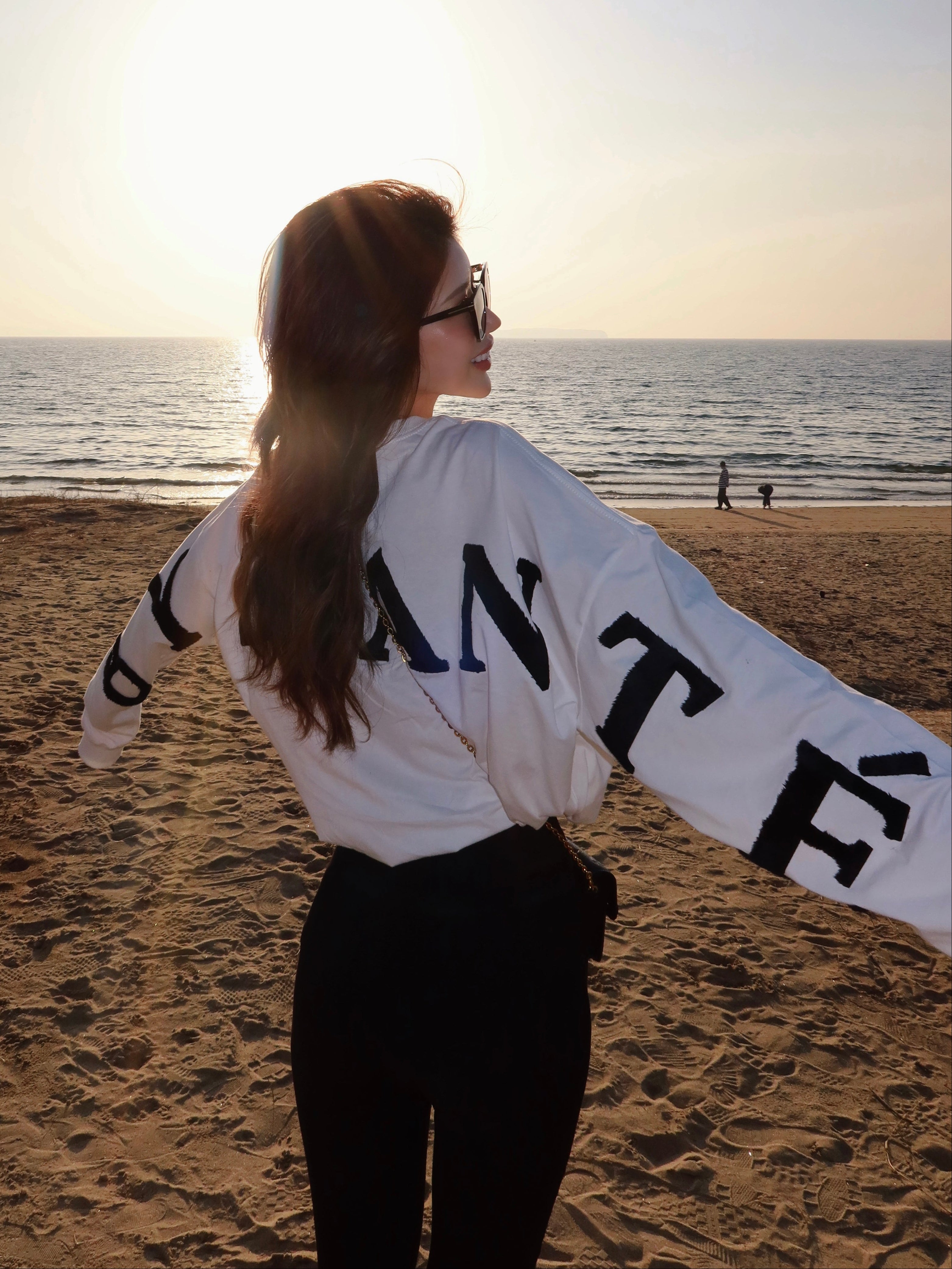 【予約】Fur print logo long sleeve Tee(3月上旬〜中旬発送予定)