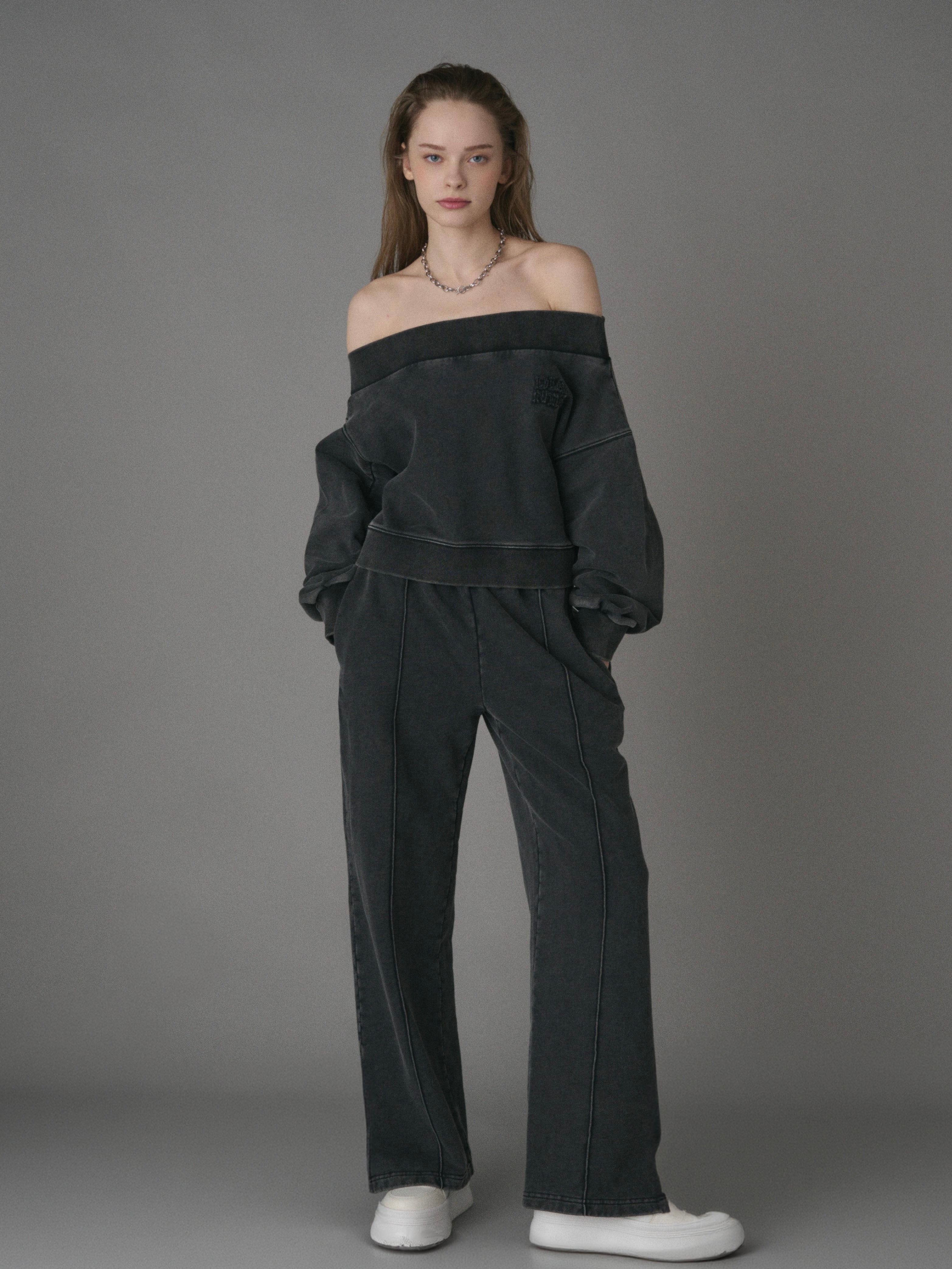 Overdye off-shoulder sweat tops