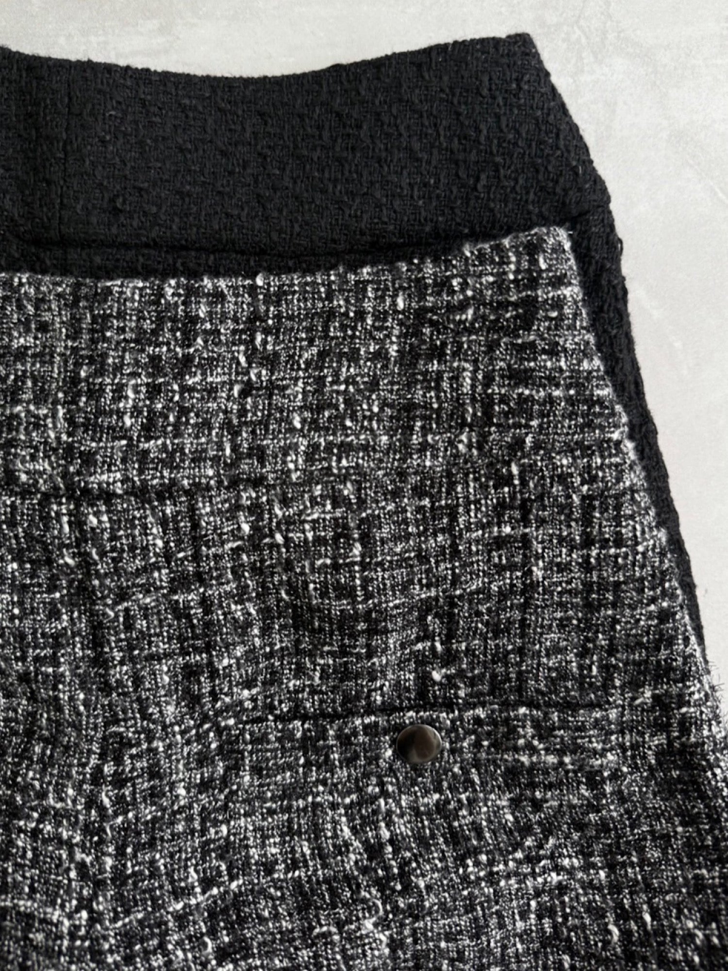 Classic tweed shorts