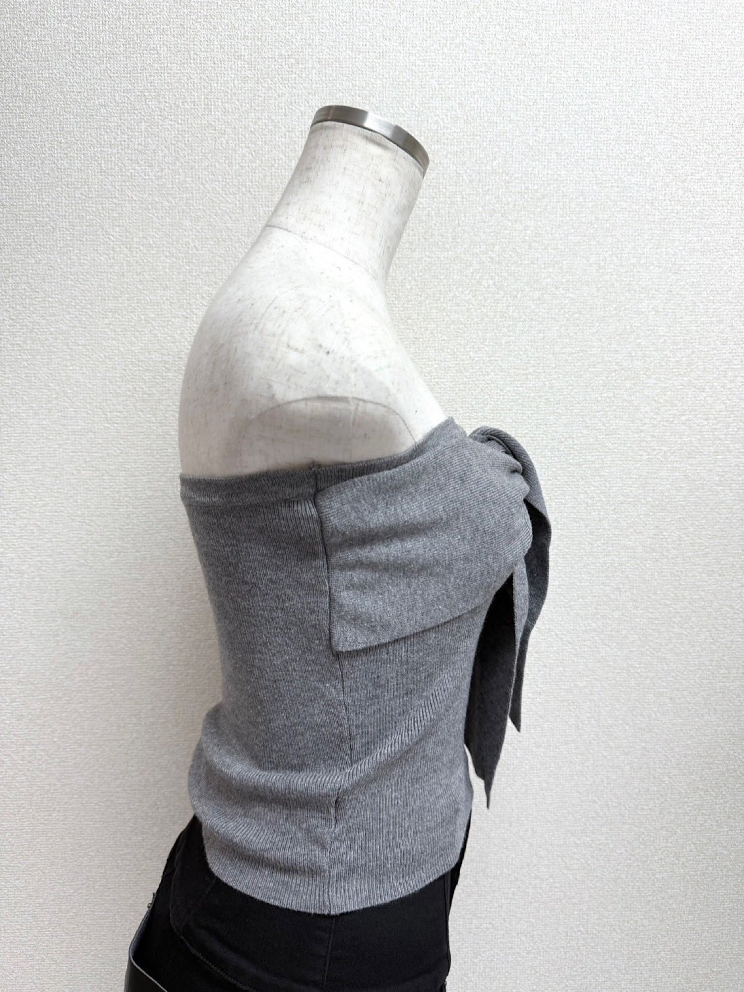 Tie front baretop