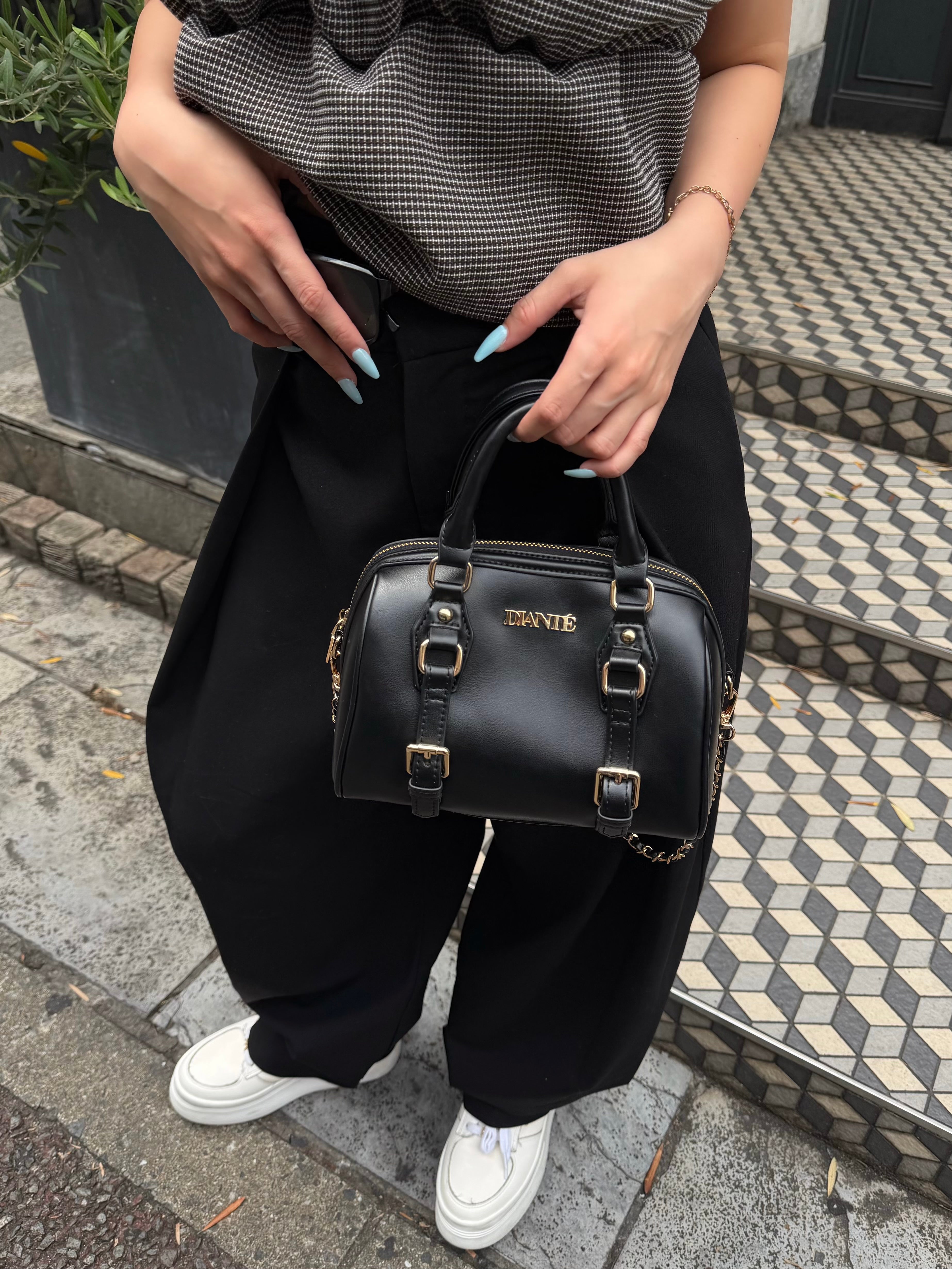 【予約】Chain belted boston bag(8月上旬発送予定)