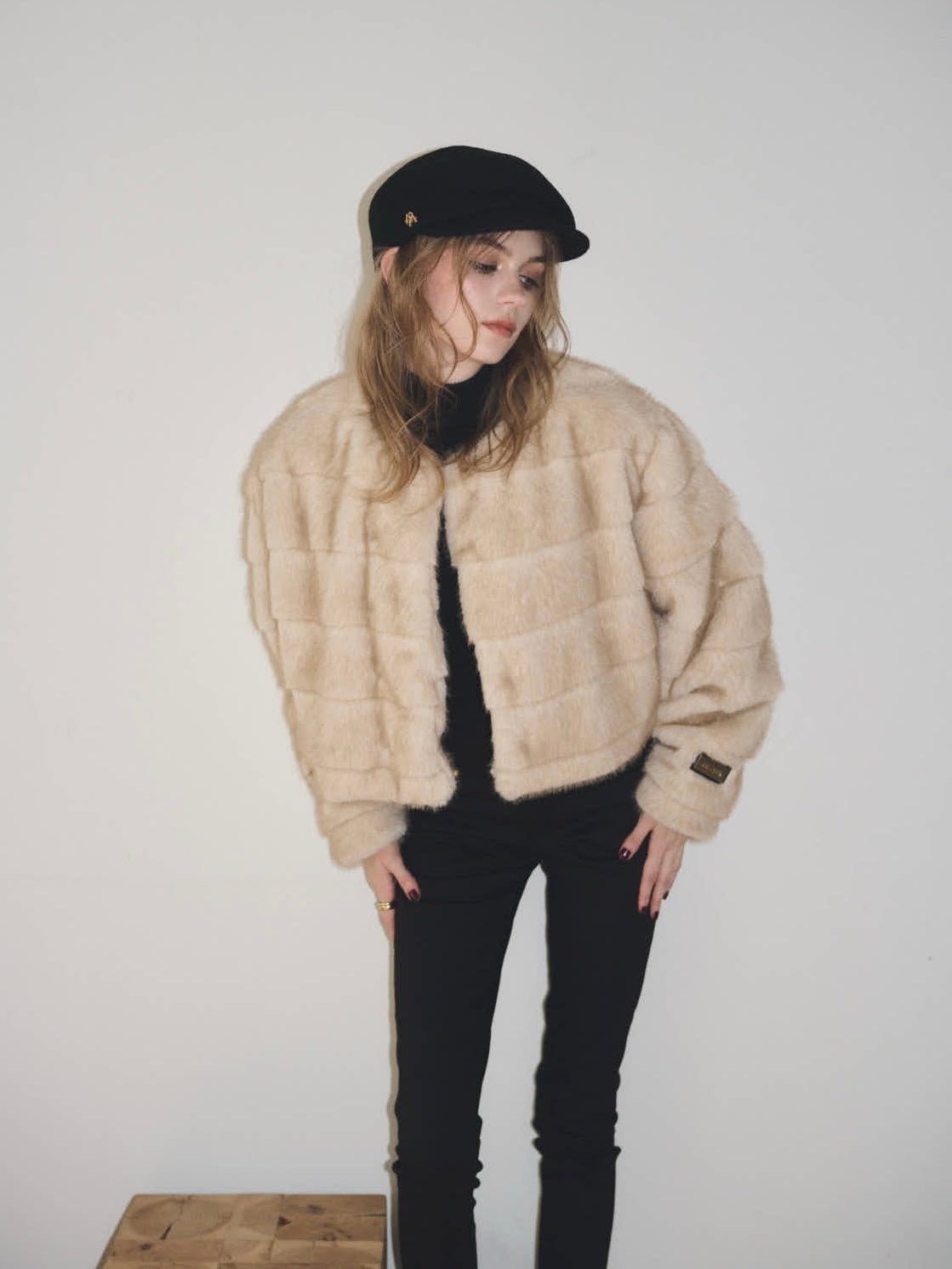 【予約】Premium eco fur switching coat(10月上旬〜11月中旬発送予定)