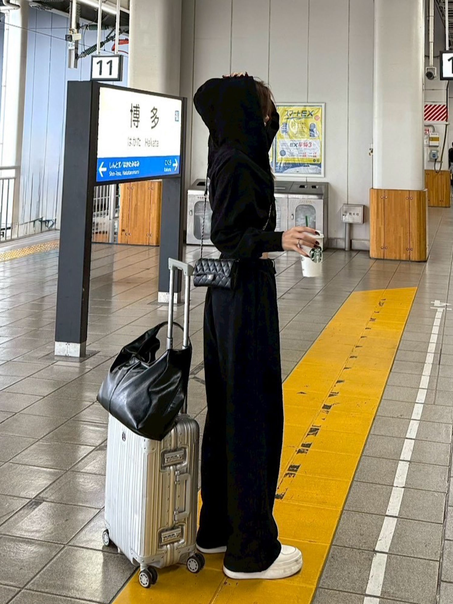 【予約】All over logo sweat pants(BLK 12月中旬〜下旬発送予定)