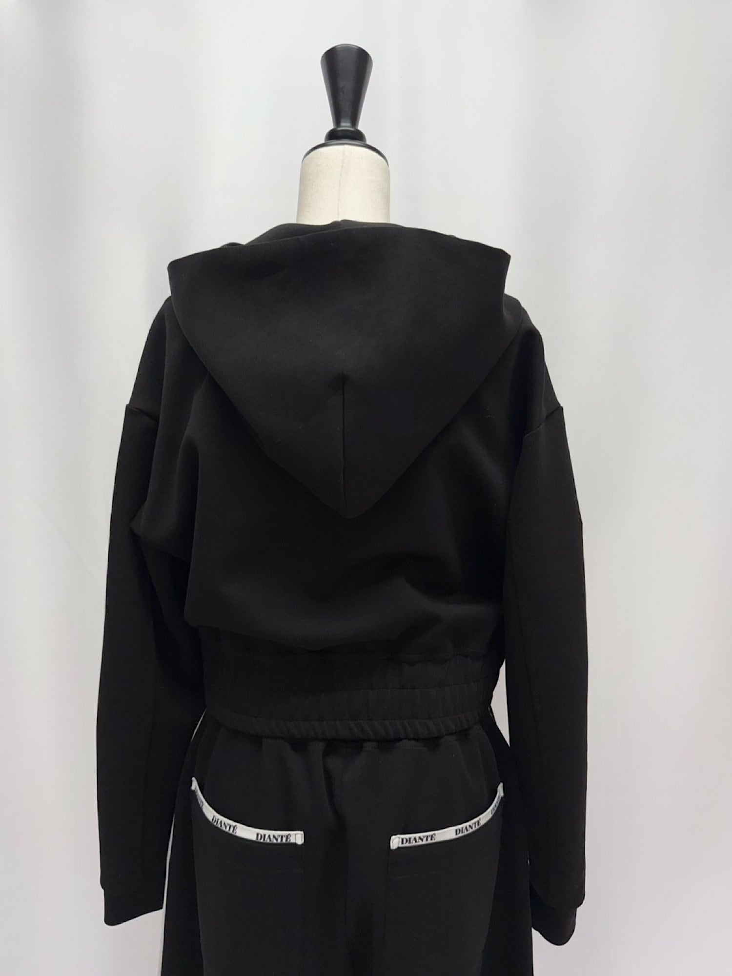 即納　LOGO TAPE ZIP UP HOODIE SWEAT DIANTE Logo tape zip up hoodie sweat | DIANTÉ (ディアンテ)公式通販サイト