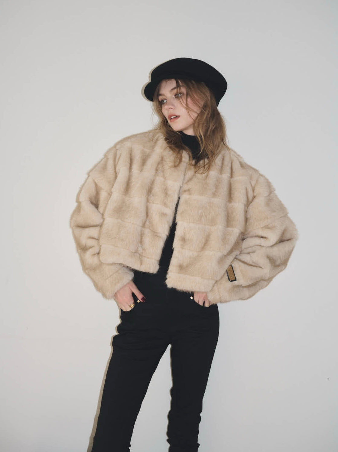 【予約】Premium eco fur switching coat(10月上旬〜11月中旬発送予定)
