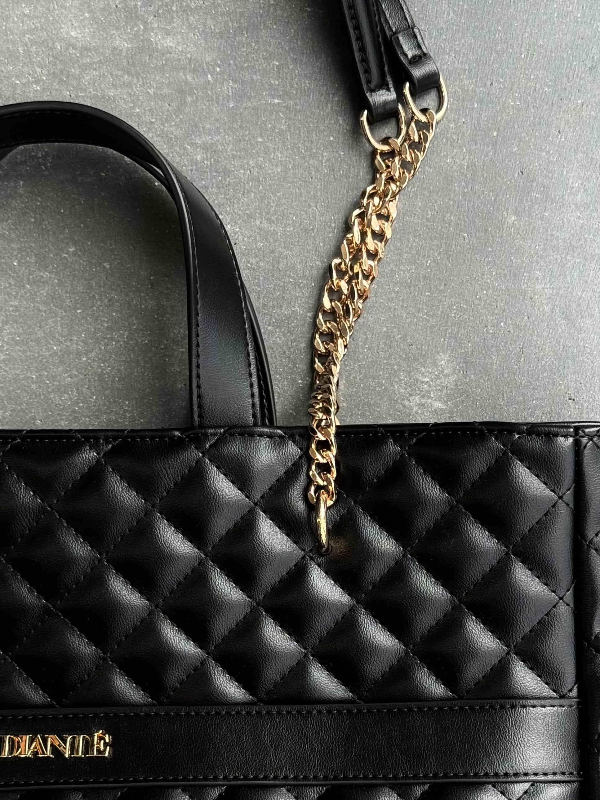 ディアンテDIANTE完売BLACK黒 キルティング Quilted chain utility bag | DIANTÉ (ディアンテ)公式通販サイト