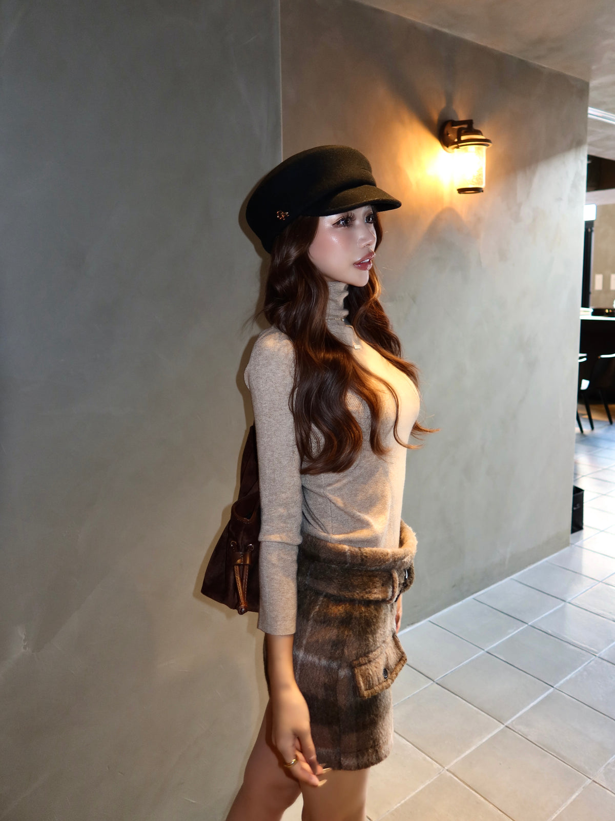 【予約】Accent charm loose neck knit(11月上旬発送予定)