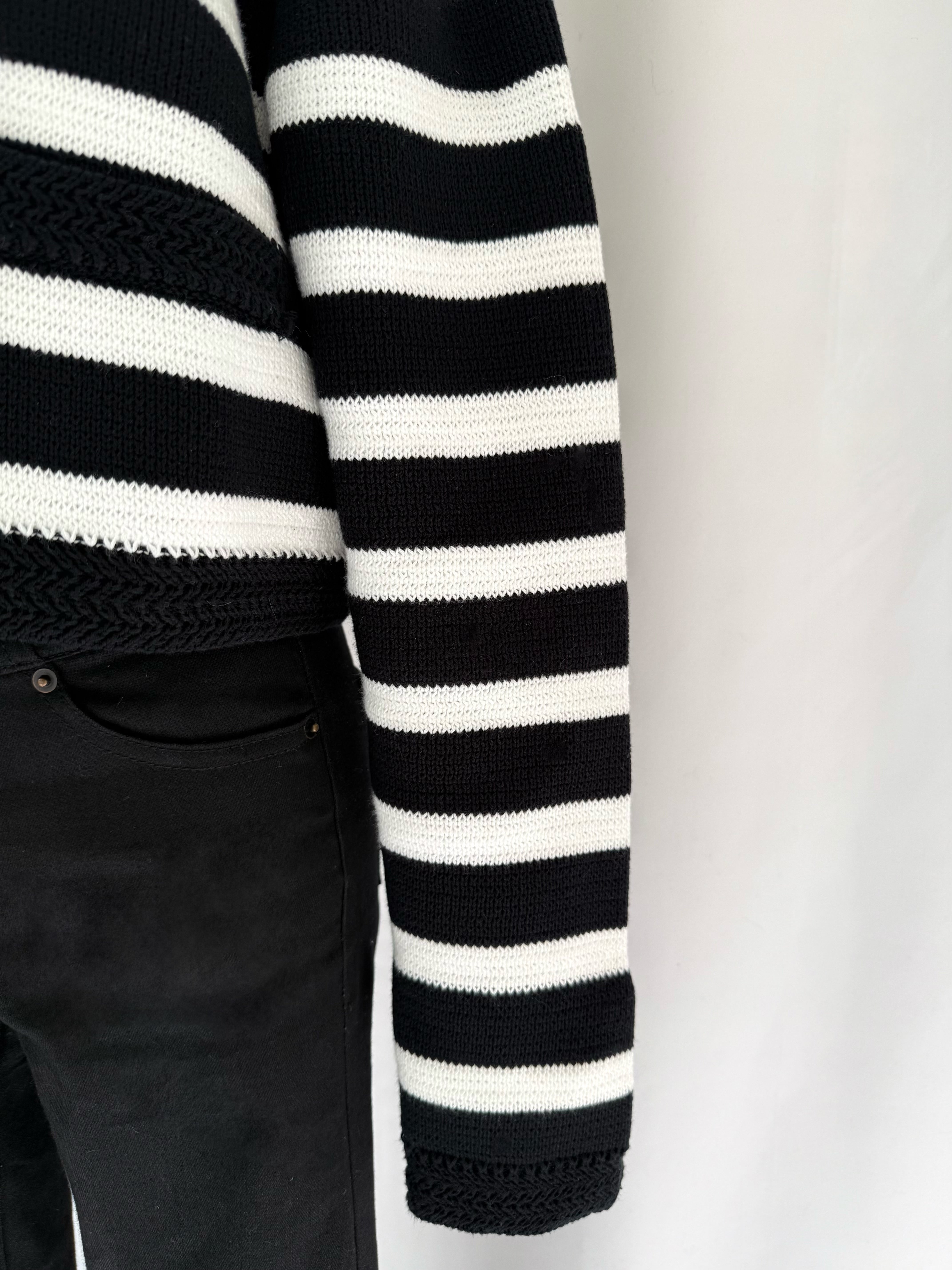 Gold button bulky knit cardigan