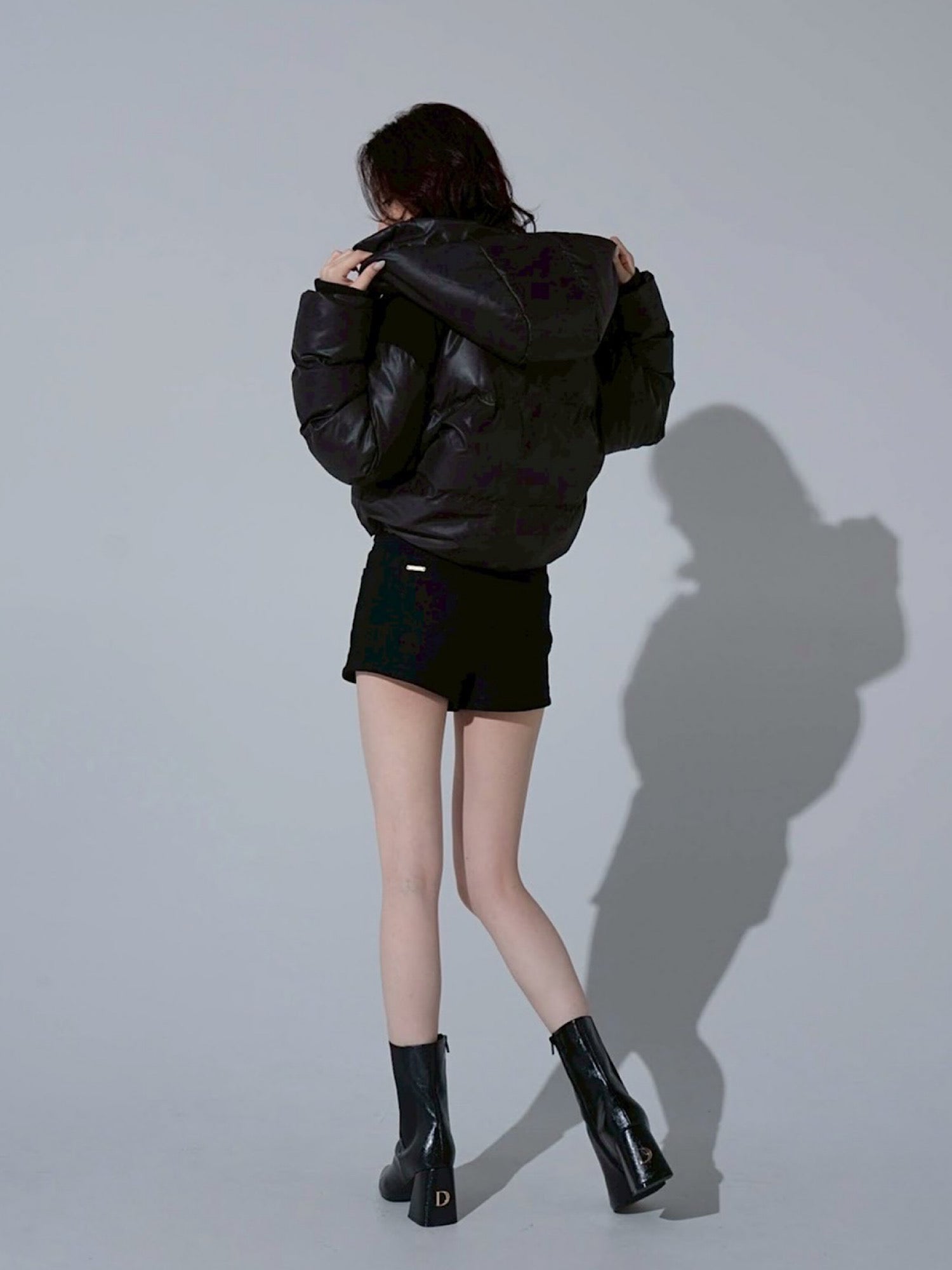 Front pleate side gore boots