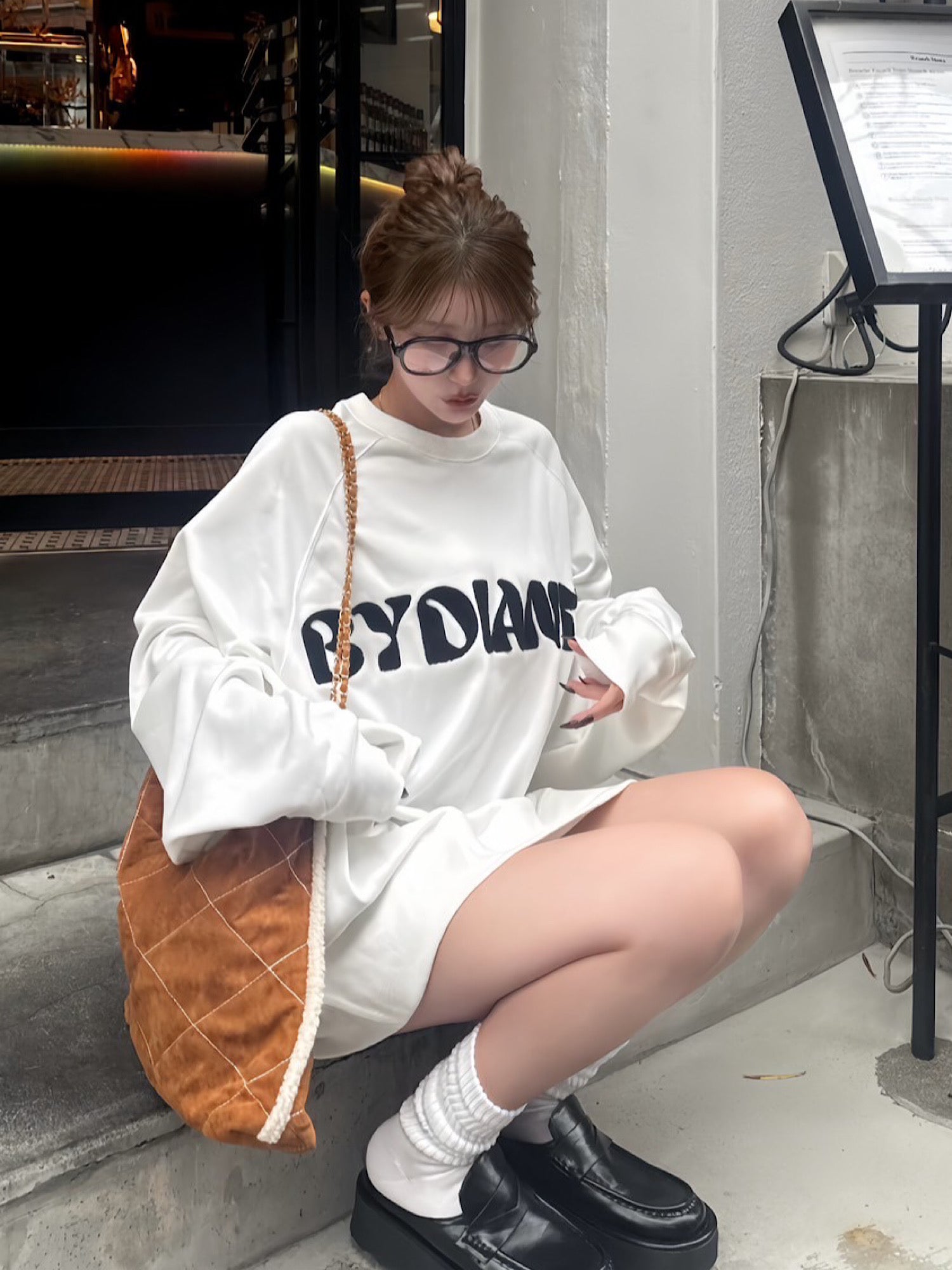 Sagara embroidery sweat tops