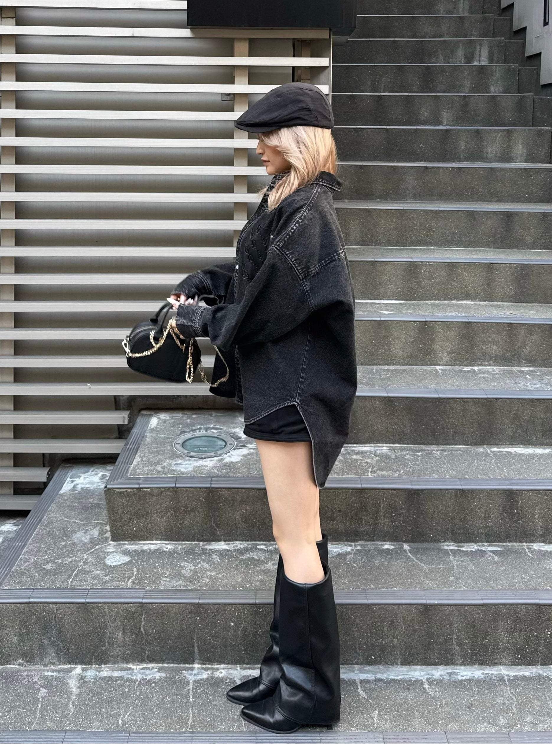 【予約】Leather pocket denim loose shirts(4月中旬〜下旬発送予定)