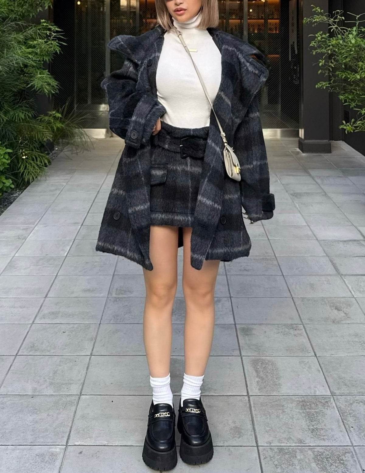 【予約】Accent charm loose neck knit(11月上旬発送予定)