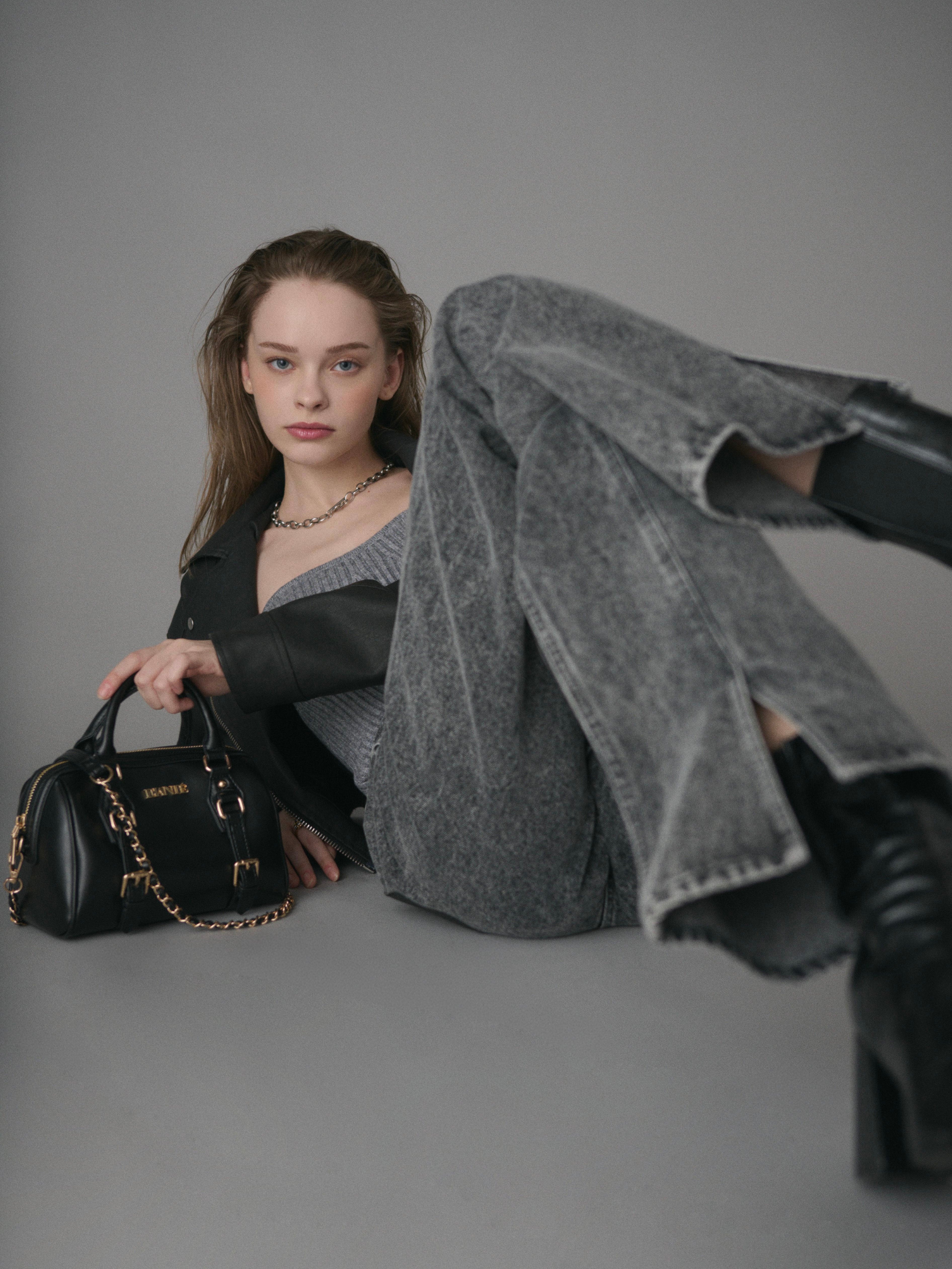 Curve pattern loose fit denim