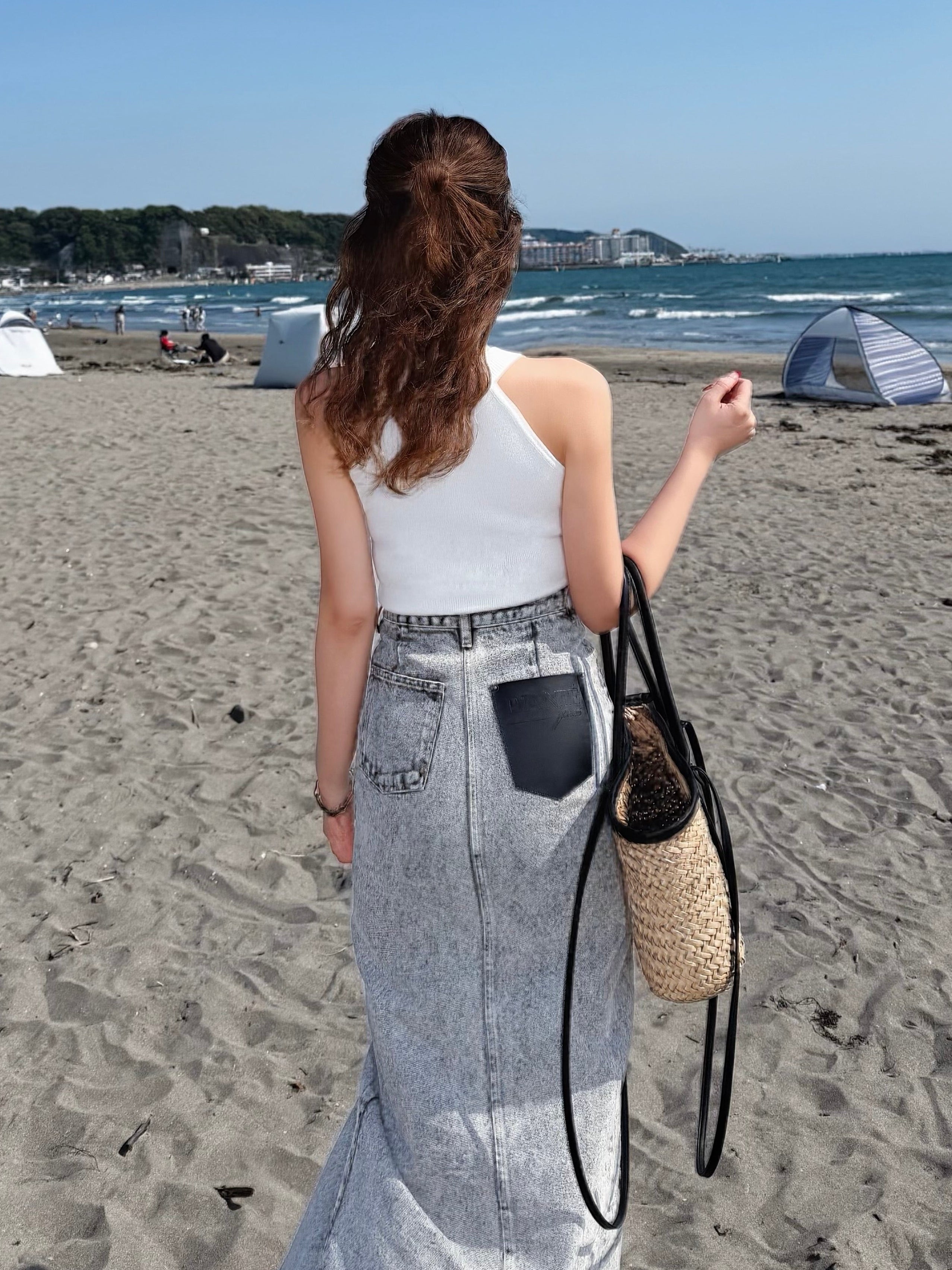 Front slit damage long skirt