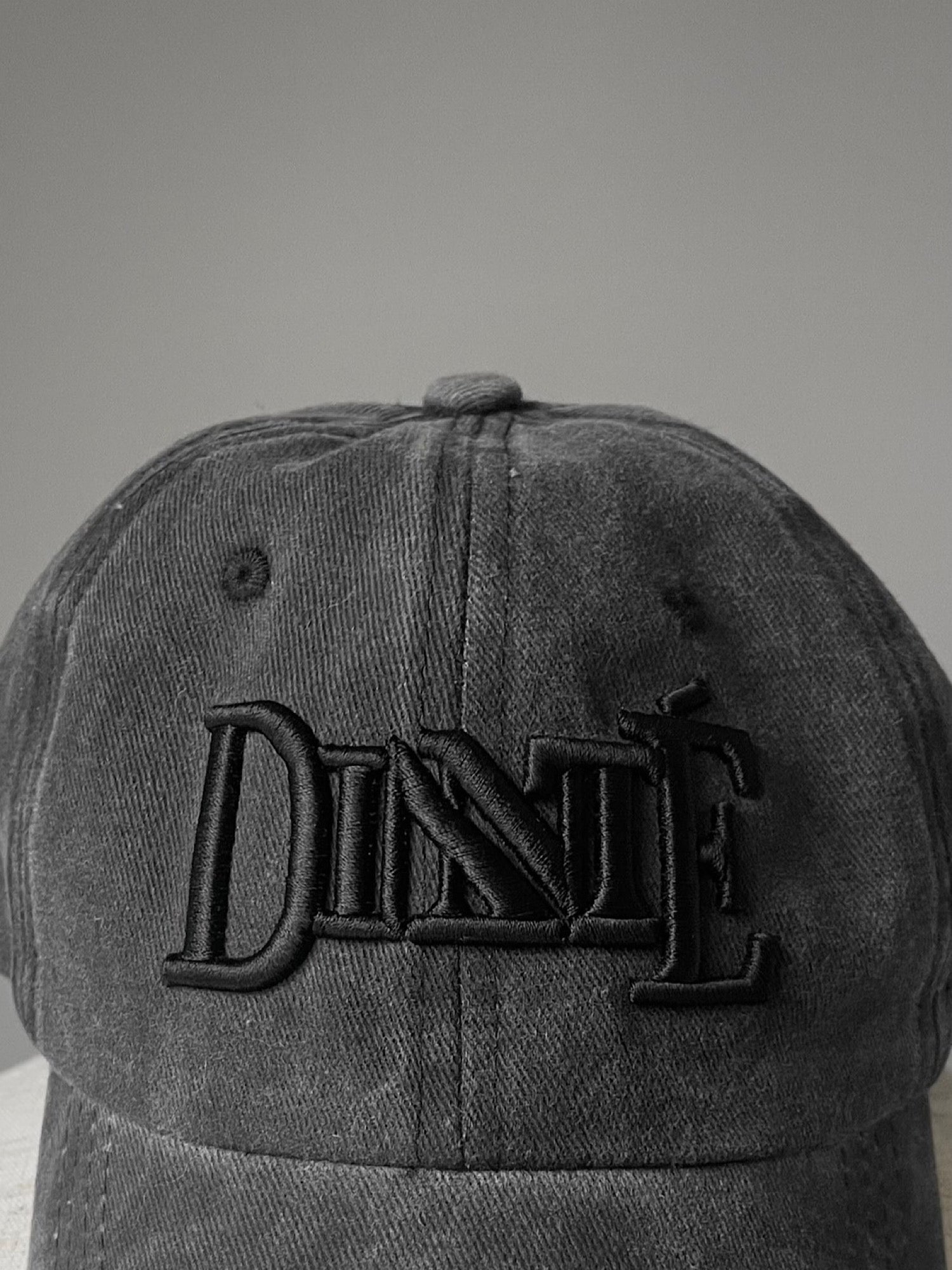 【予約】Embroidery logo vintage cap(4月上旬〜中旬発送予定)