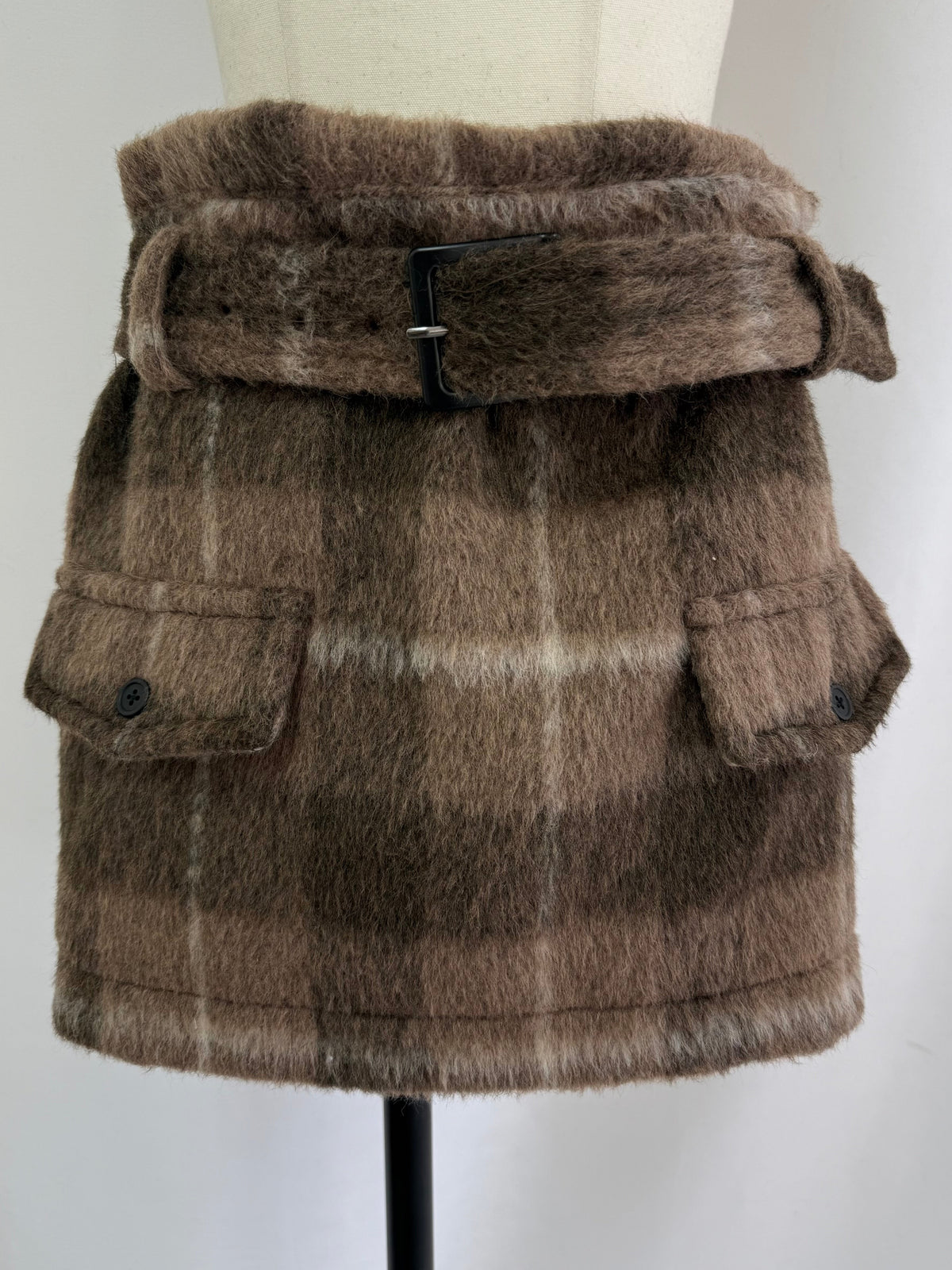 Shaggy check belted skirt with inner shorts(SETUP着用可)
