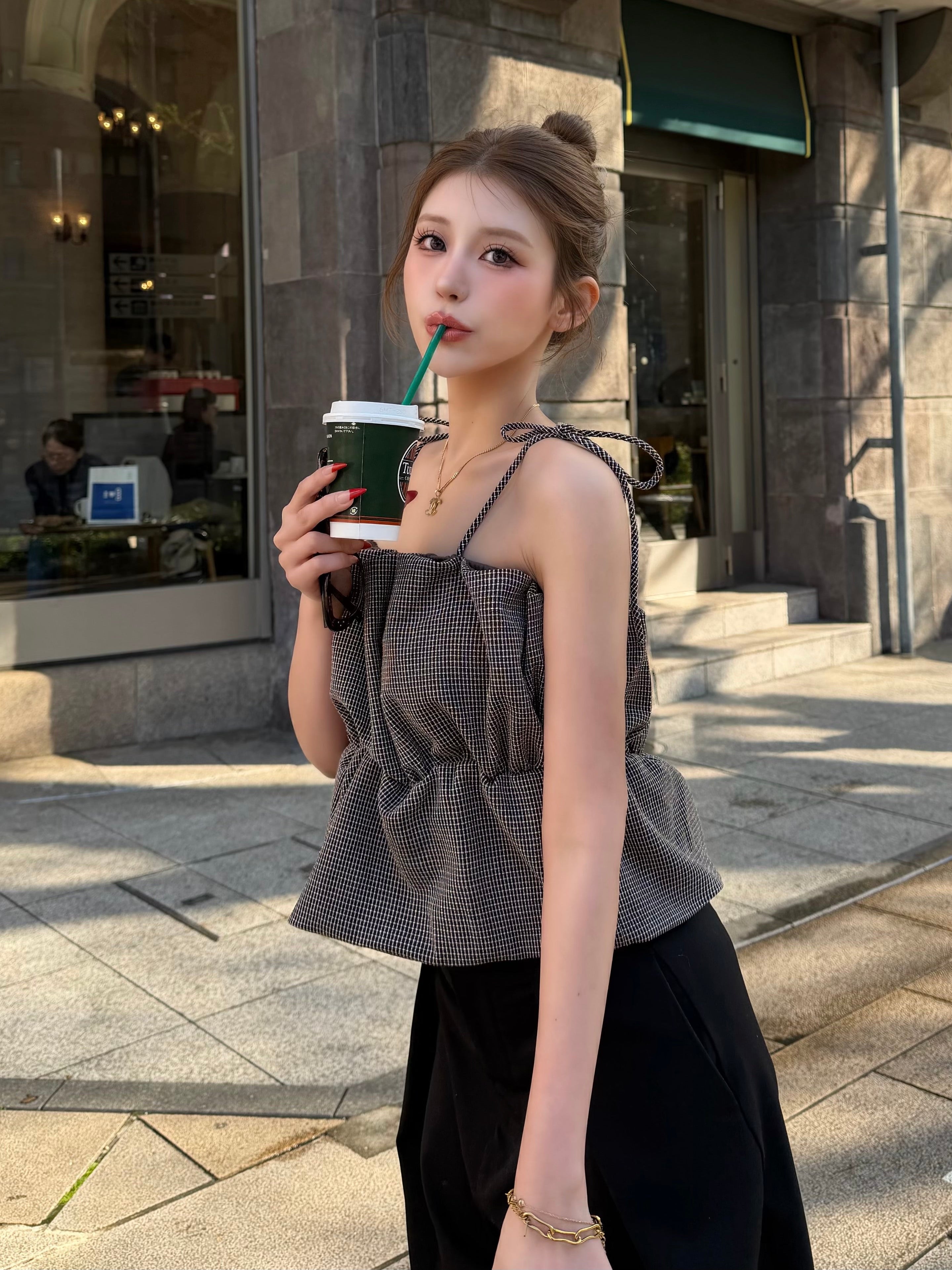 【予約】Tuck volume camisole with inner bra(6月上旬発送予定)