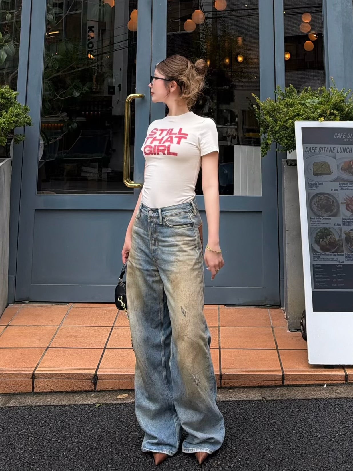 STILL THAT GIRL tee