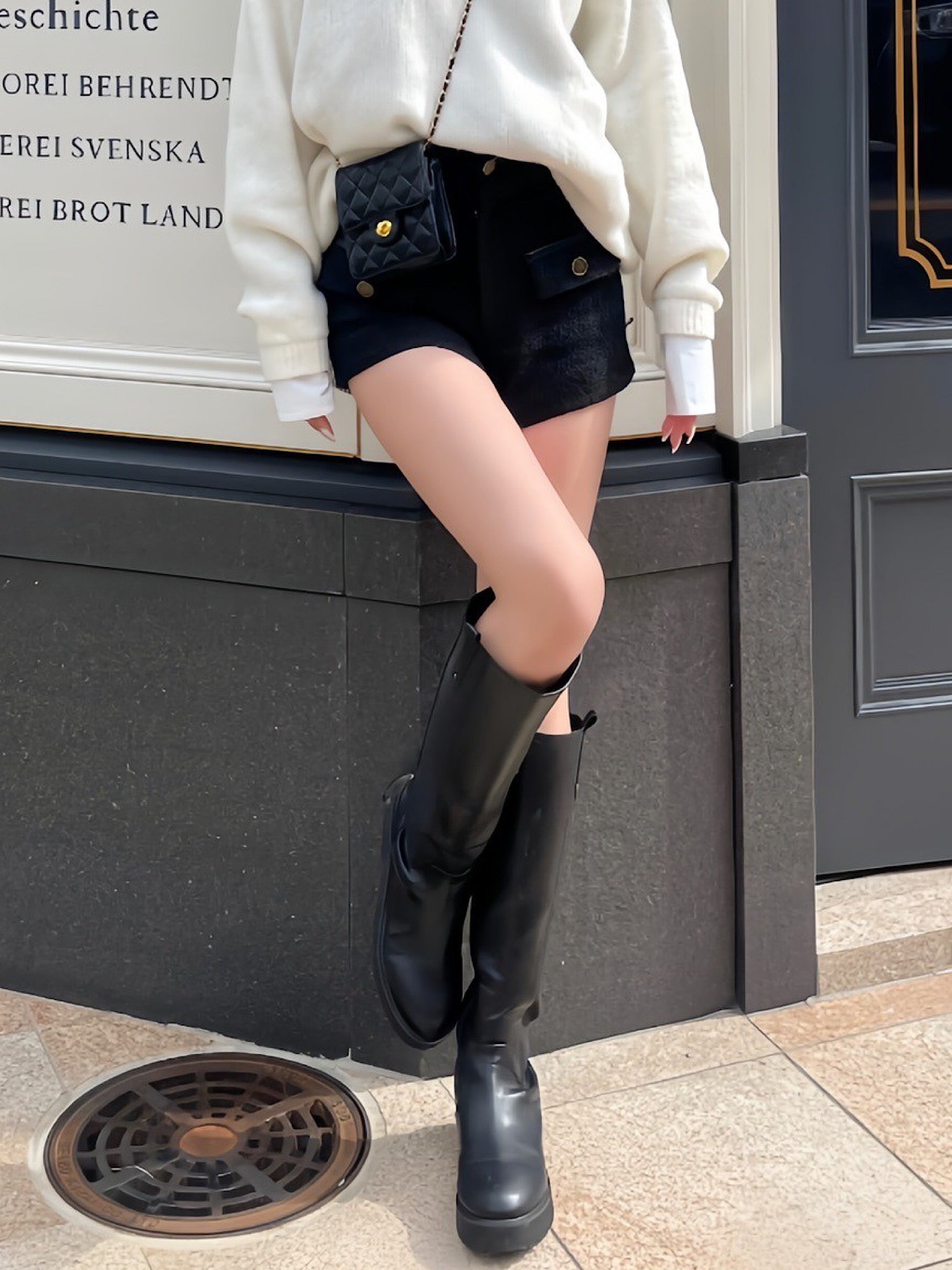 Logo heel long boots