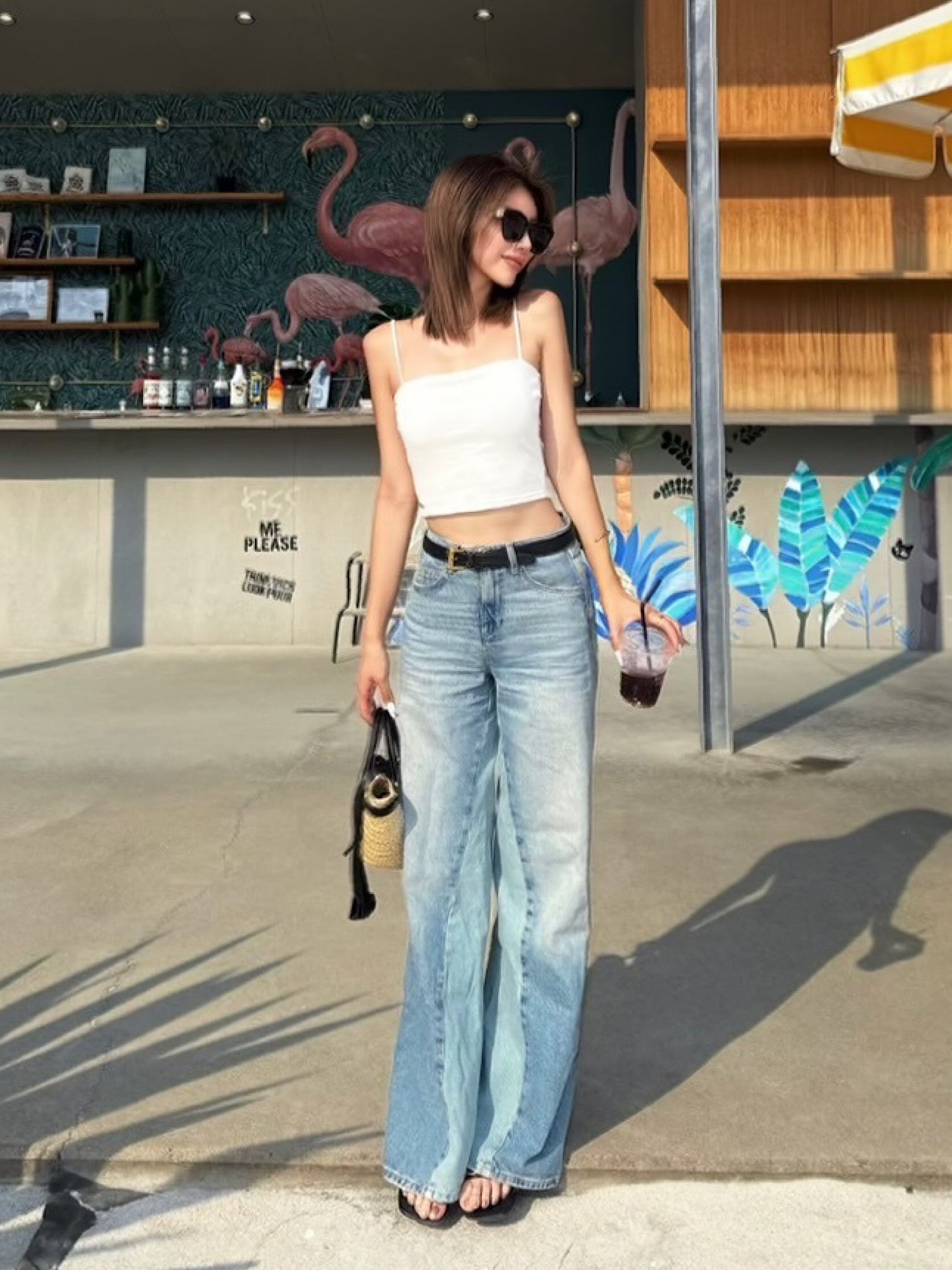 Cropped camisole with inner bra