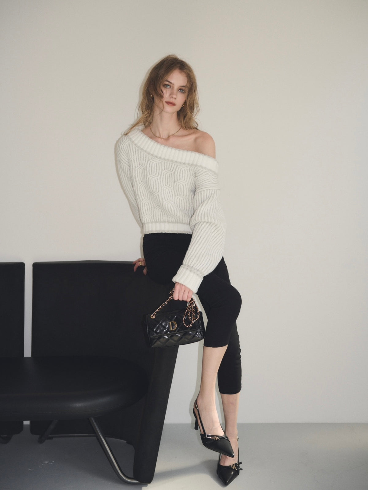 Double strap pumps