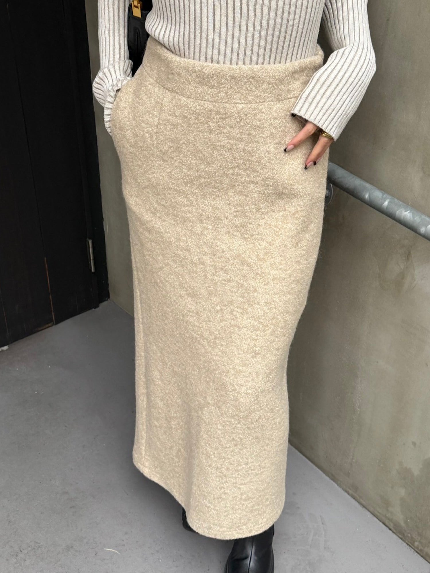 Wool brend bouclé skirt