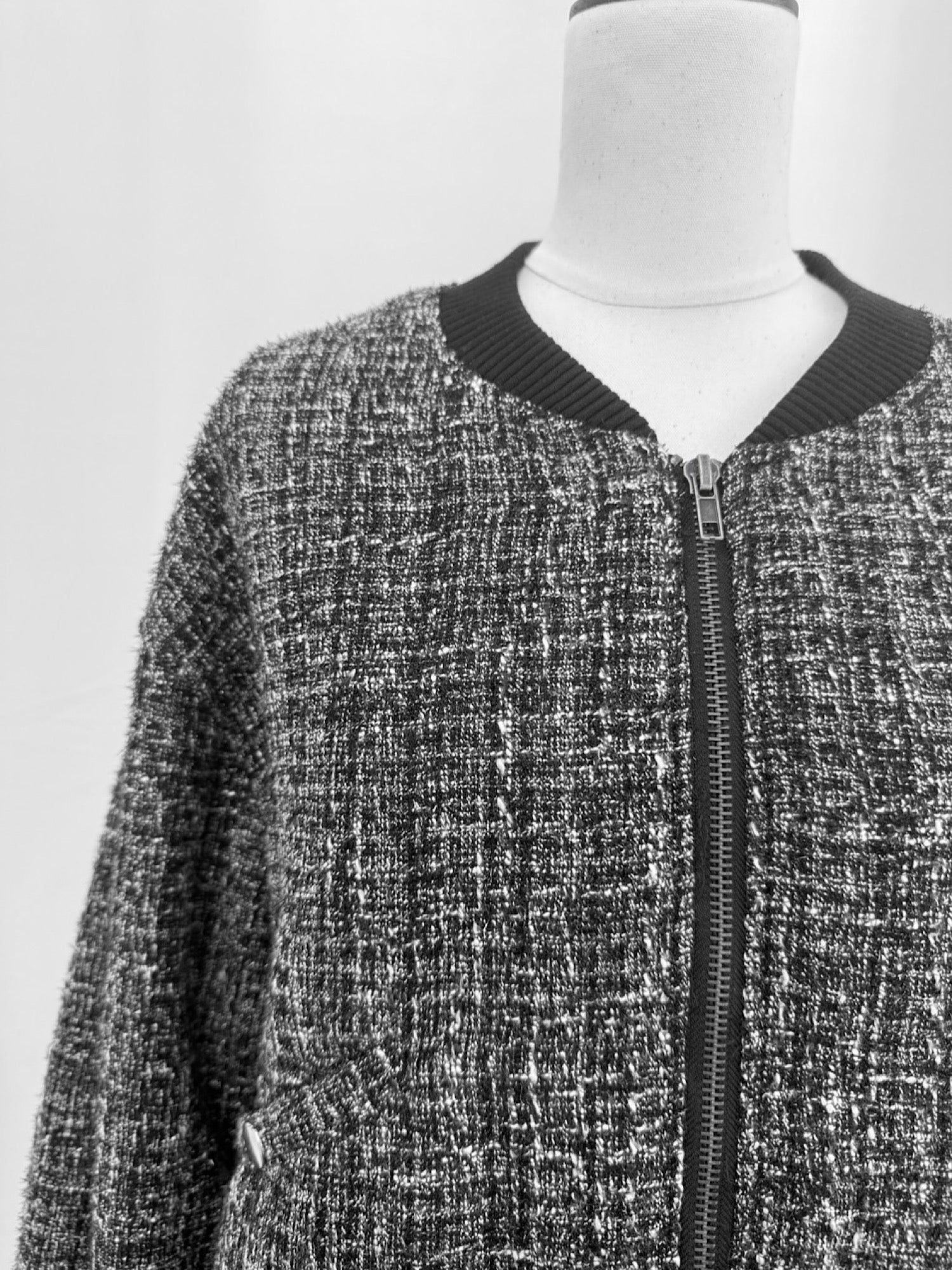 Classic tweed blouson