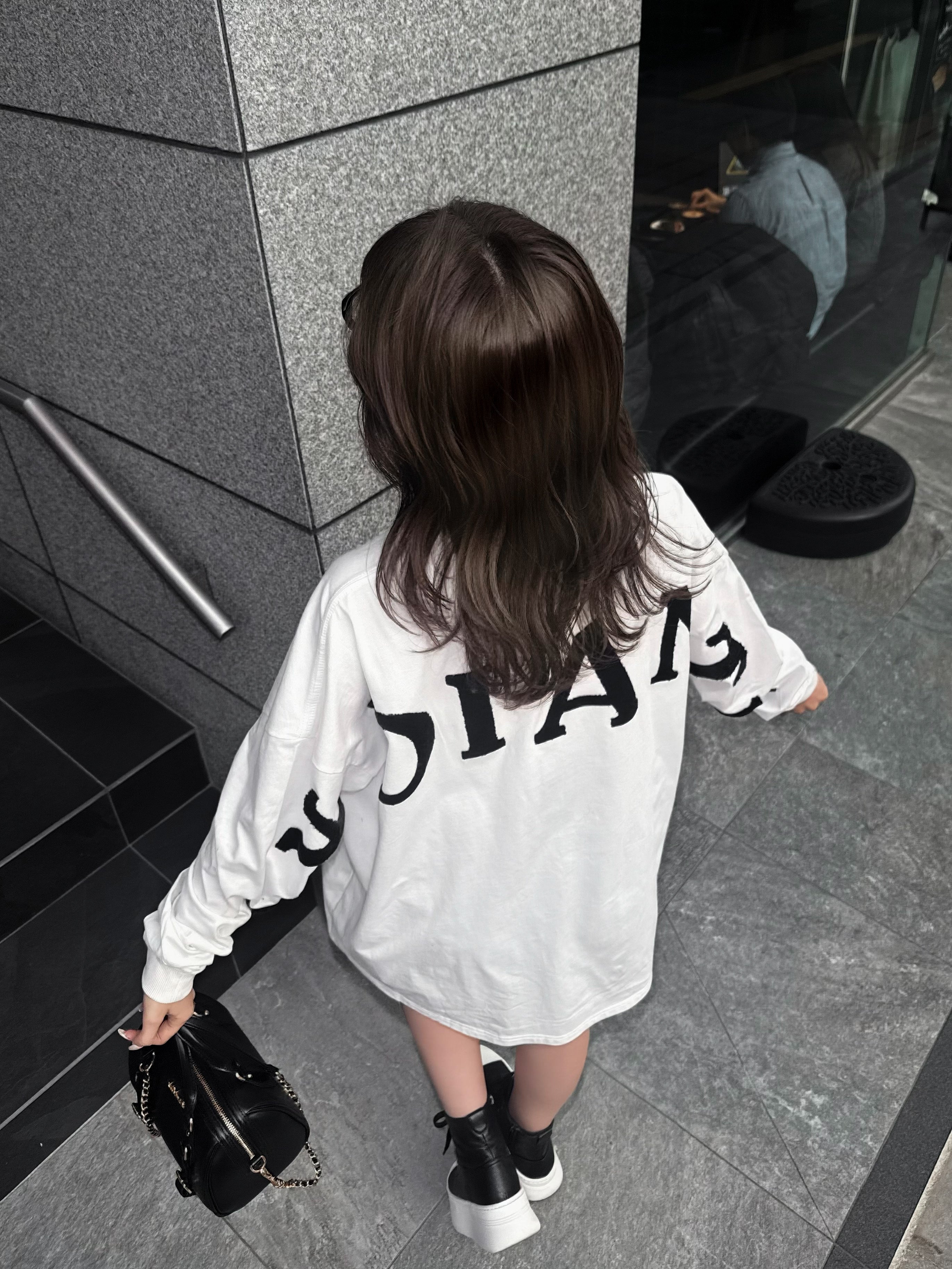 Fur print logo long sleeve Tee