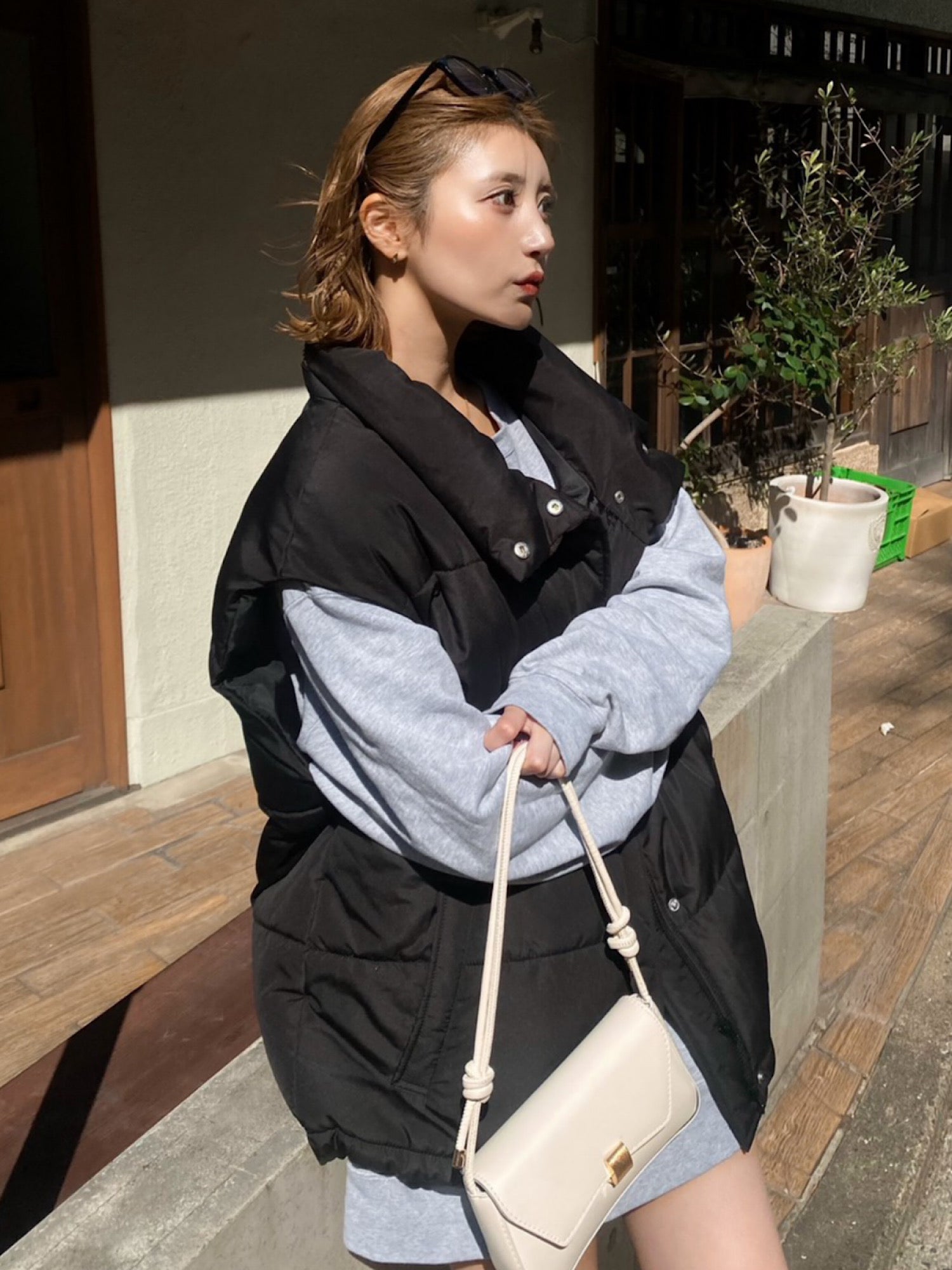 Hoodie down vest jacket